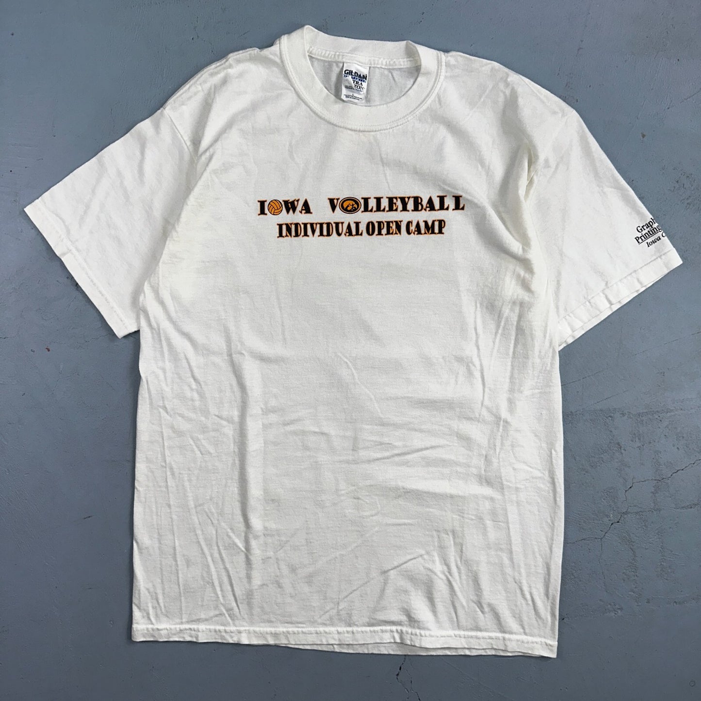 Iowa Hawkeyes Volleyball VTG T Shirt Camp White Graphic Sports Large Fun