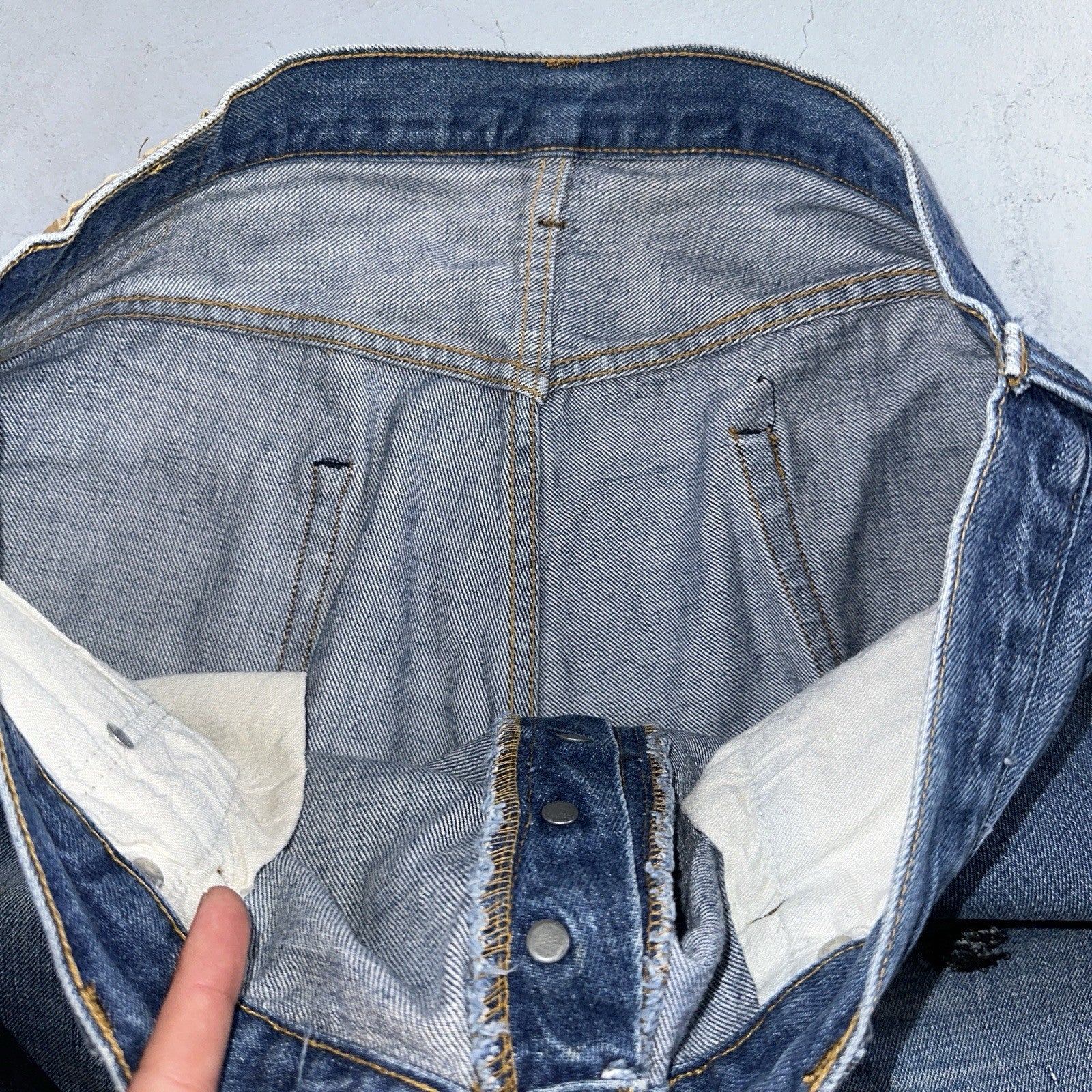 Levis 501 Vintage 80s Redline Selvedge USA XX Jeans Med Wash 42x34 Act 39x31