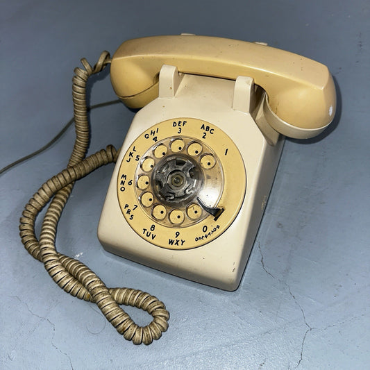 Vintage Bell System Western Electric Rotary Dial Desk Phone 500DM White Yellow