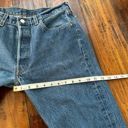 VTG Levis 501 XX Button Fly 90s USA Jeans Denim Straight Capri 34x30 Act 31x25