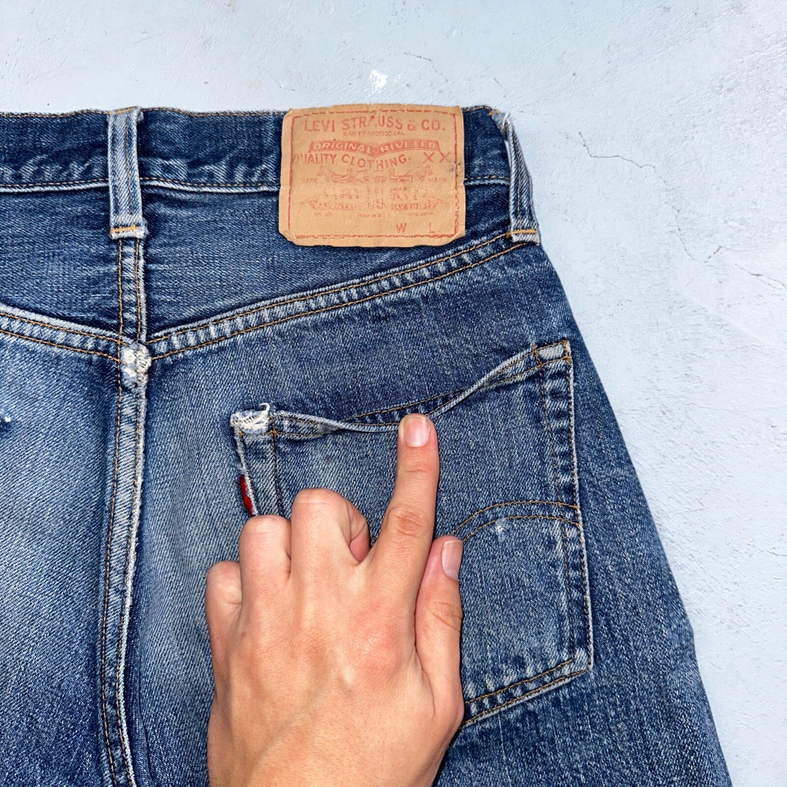 Levis 501 Big E Vintage 60s Redline Selvedge USA XX 1960s Jeans 66 Act 26x27