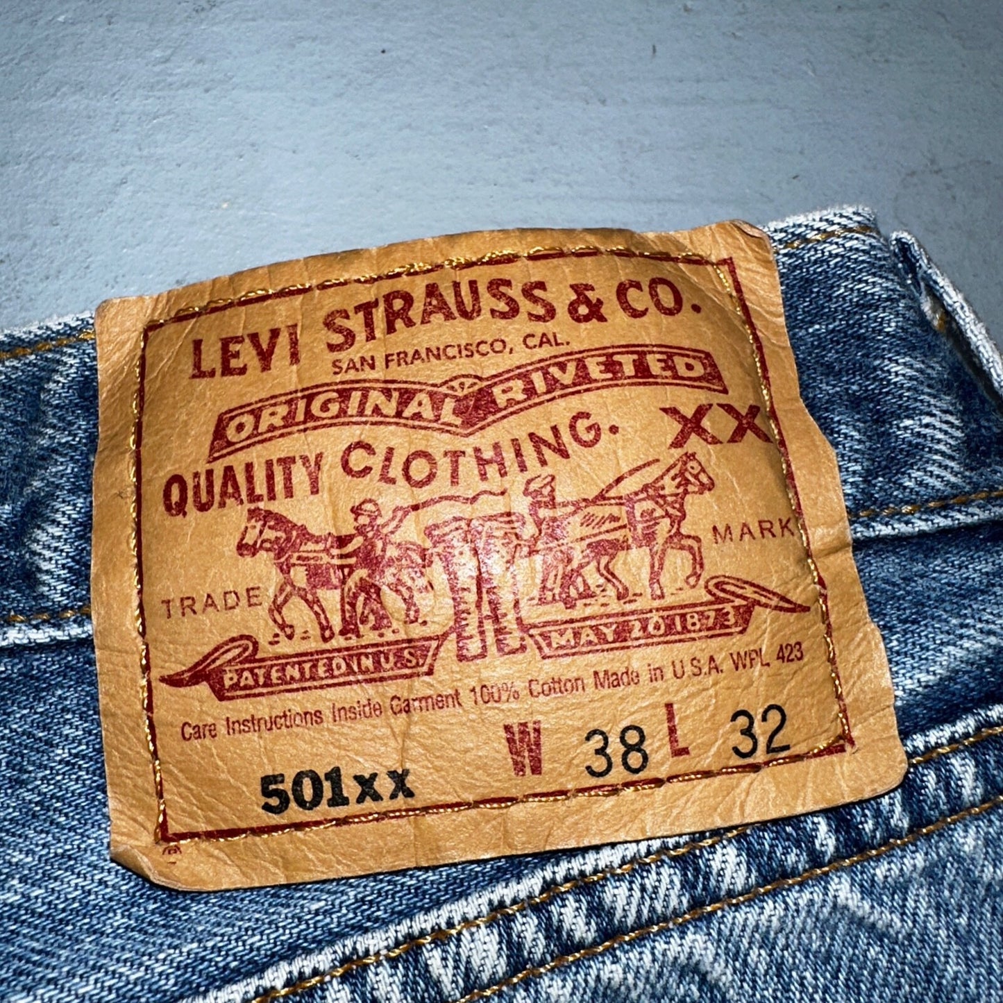 Levis 501 Vintage 90s USA XX Straight Leg Jeans Blue Light Wash 38x32 Act 34x28