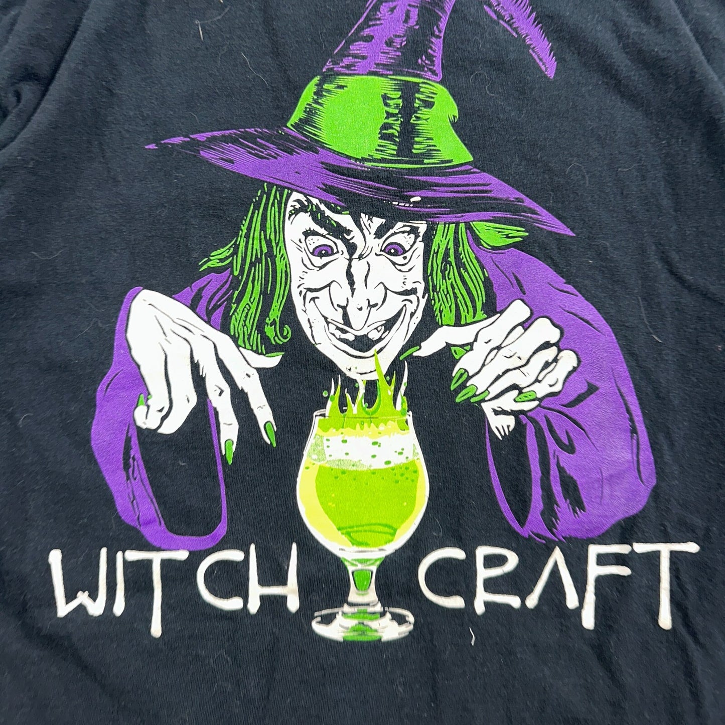 Witch Craft Chicago Y2K VTG T Shirt Witched Grunge Skateboard Potion Graphic