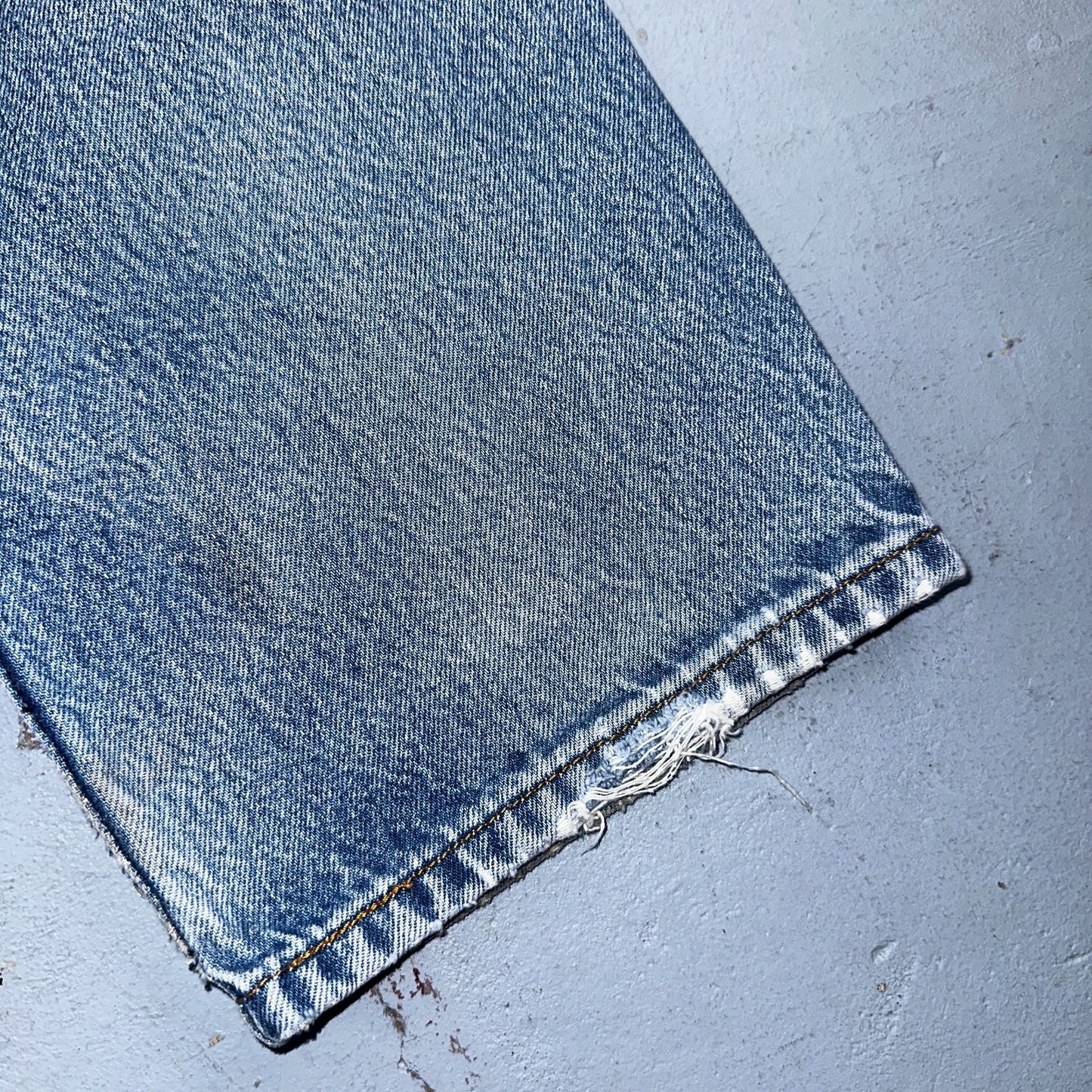 Levis 501 Vintage Y2K 90s XX Straight Leg Jeans Blue Light Wash 33x34 Act 30x31