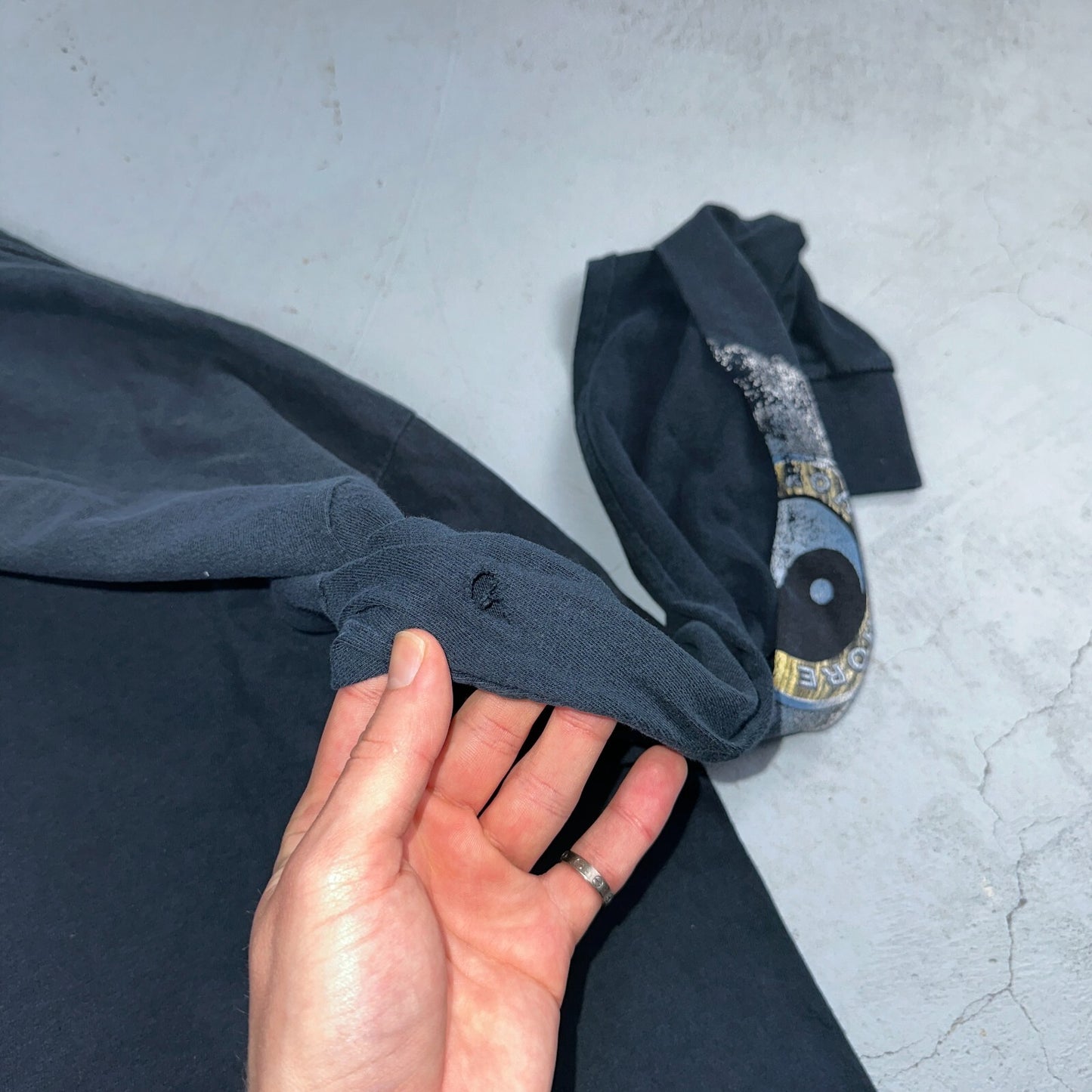 Banzai Pipeline Long Sleeve XL VTG T Shirt Rock Band Music Grunge Ying Yang Y2K