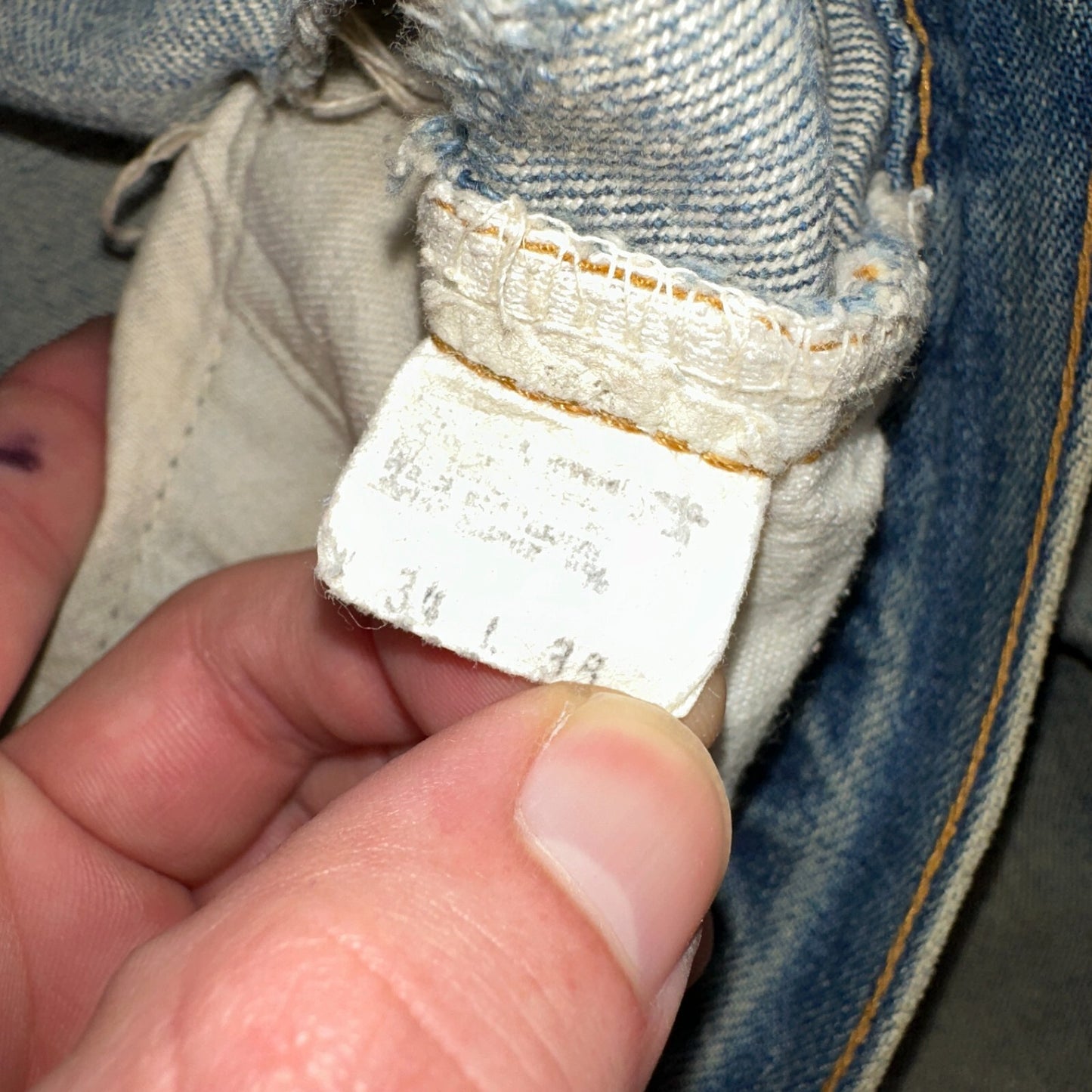 Levis 501 Vintage 80s Redline Selvedge USA XX Jeans Med Wash 34x38 Act 31x27