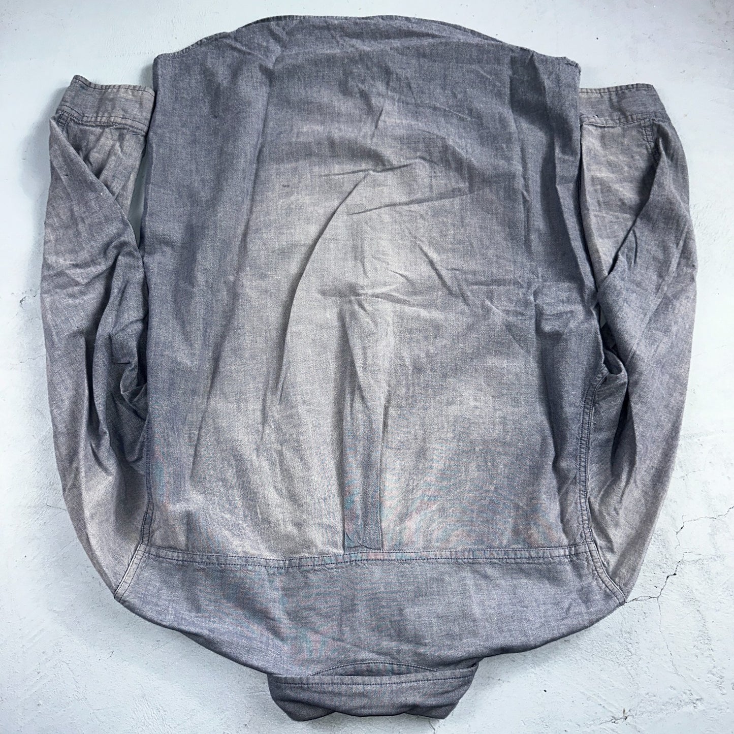 Carhartt Shirt Mens M Blue Chambray Relaxed Fit Button Up Work Adult Workwear