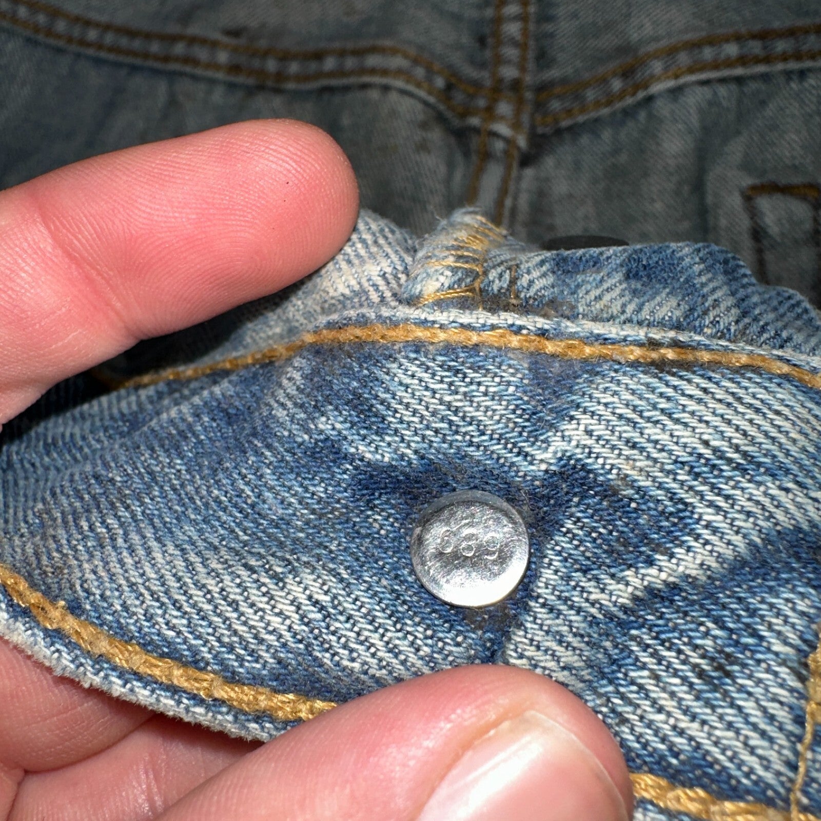 Levis 501 Vintage Y2K XX Straight Leg Jeans 90s Blue Light Wash 38x29 Act 36x27