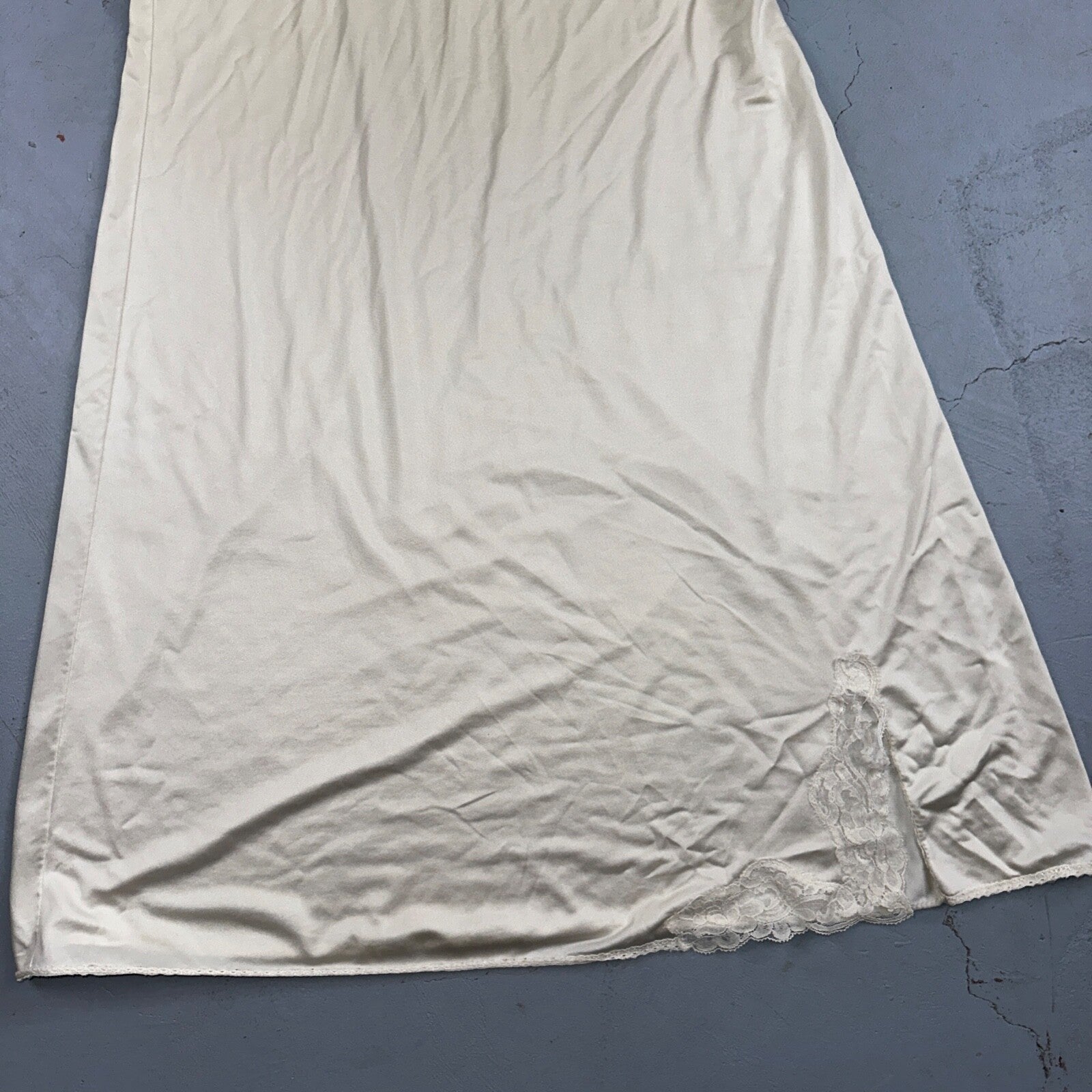 Vintage 1970s Shadow Lingerie Slip Dress Sleepwear Full Sweep Nightgown Lace 70s