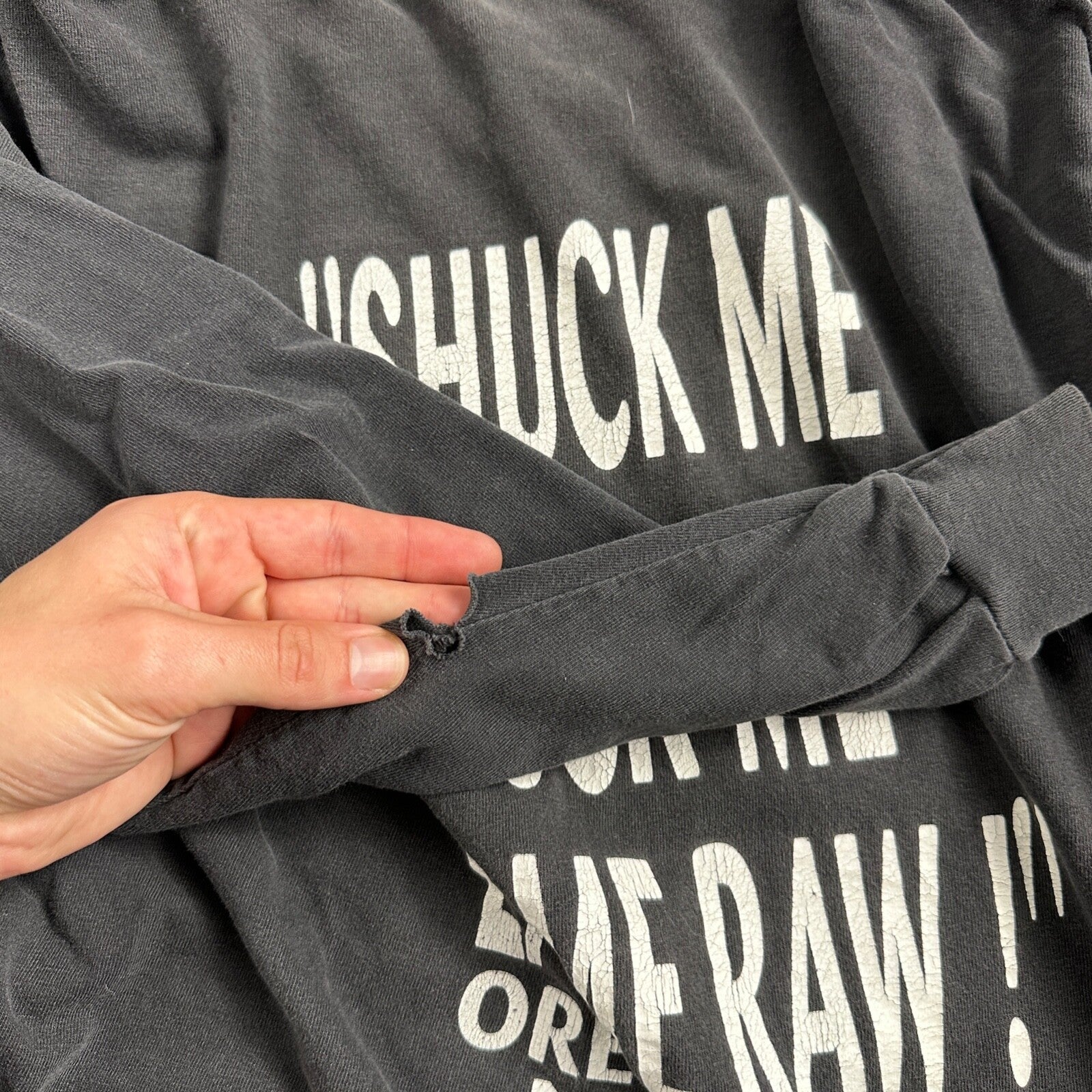 Shuck Me Suck Me Eat Me Raw Y2K VTG T Shirt Oysters Oregon Coast Grunge Nirvana