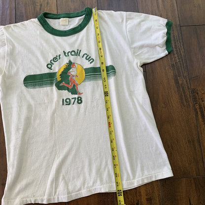 Vintage Nike T Shirt Mens 1978 Pre Trail Run Prefontaine Tee 70s Pinwheel Geisha