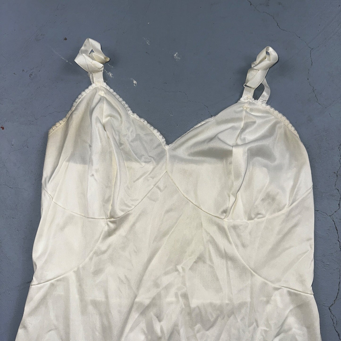 VTG Komar 1970s Lingerie Slip Dress Sleepwear Full Sweep Nightgown Lace 70s