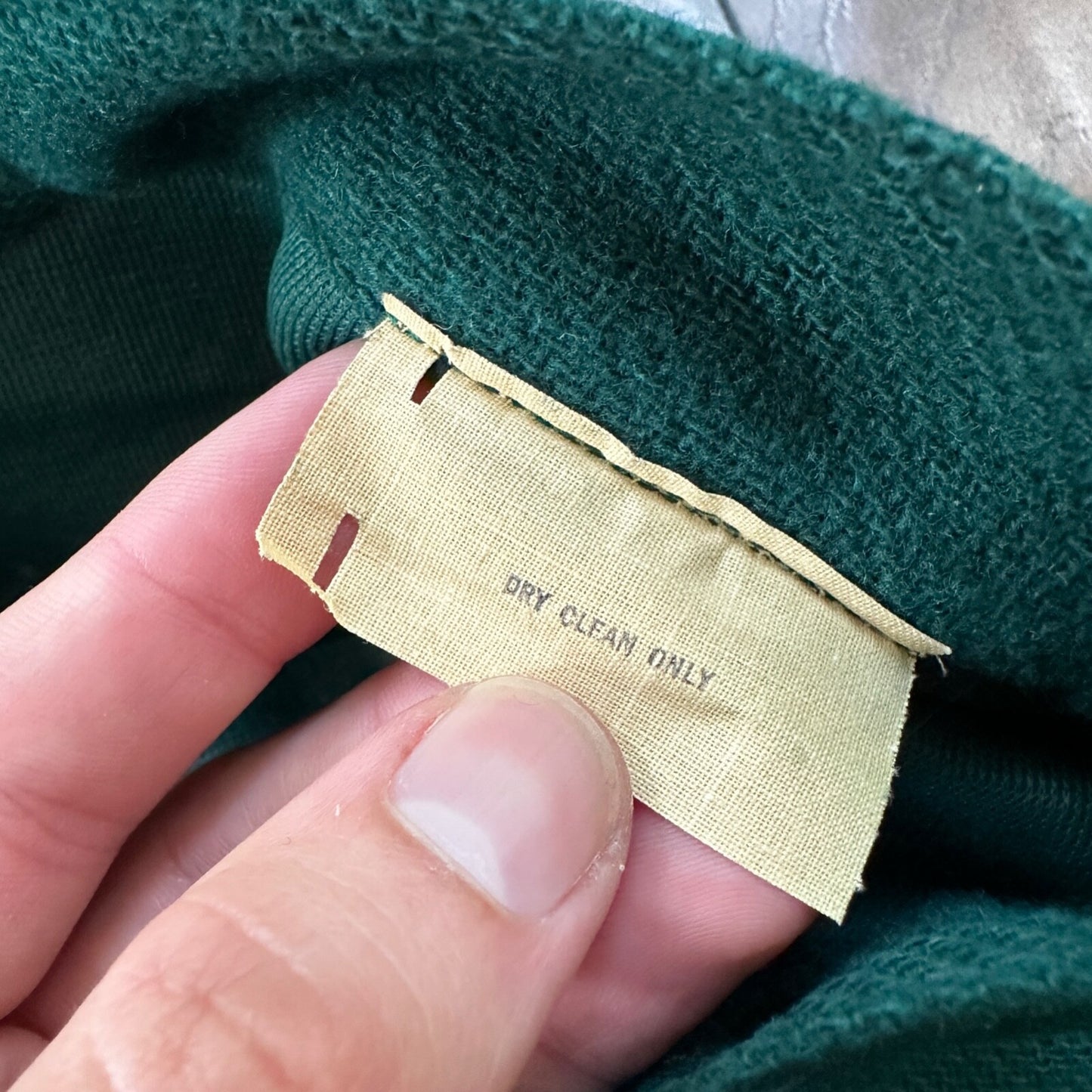 VTG 1960s Faded Green Wool Skirt Preppy Midi Knee Belt Loops 26" Waist Long 60s