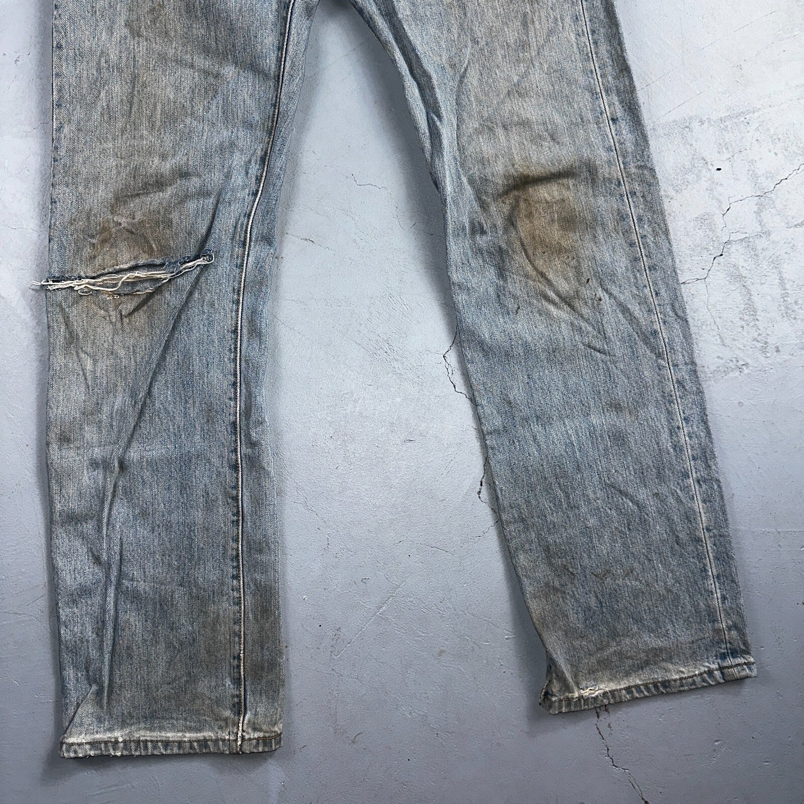 Levis 501 Vintage Y2K XX Straight Leg Jeans Blue Light Wash 35x34 Act 34x34