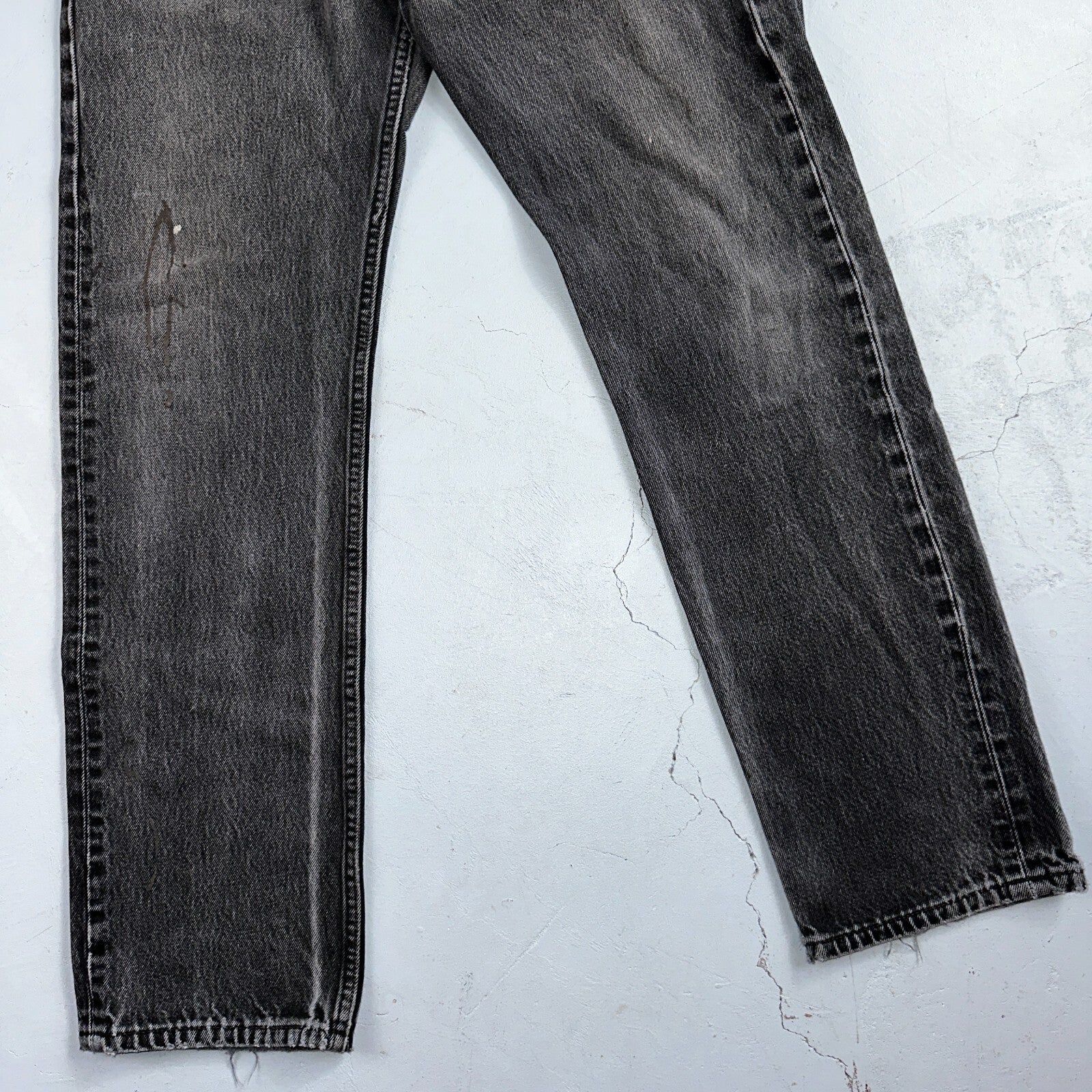 Levis 501 Vintage 90s USA XX Straight Leg Jeans Black Med Wash 32x32 Act 30x30