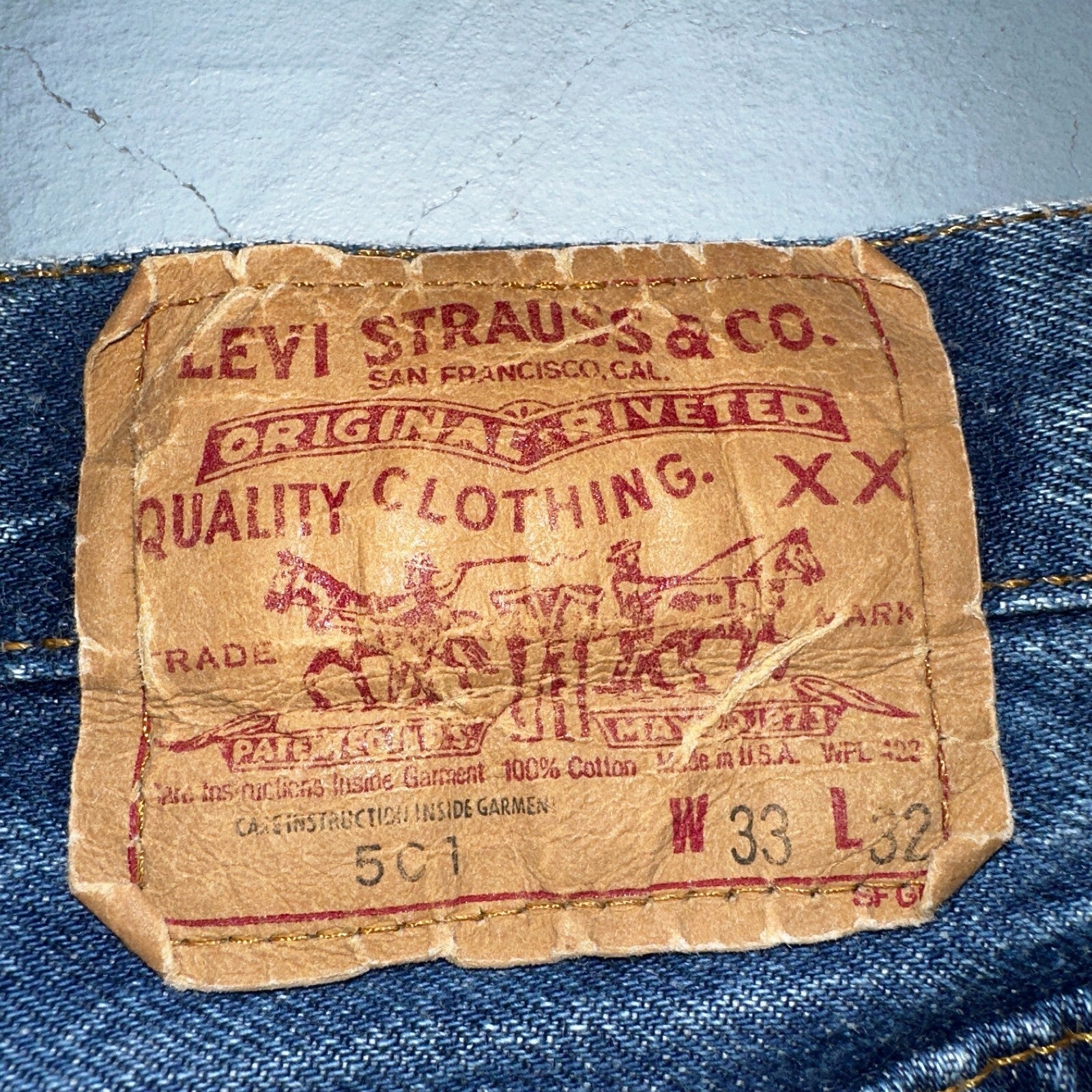 Levis 501 Vintage 80s USA XX Straight Leg Jeans Blue Med Wash 33x32 Act 30x27