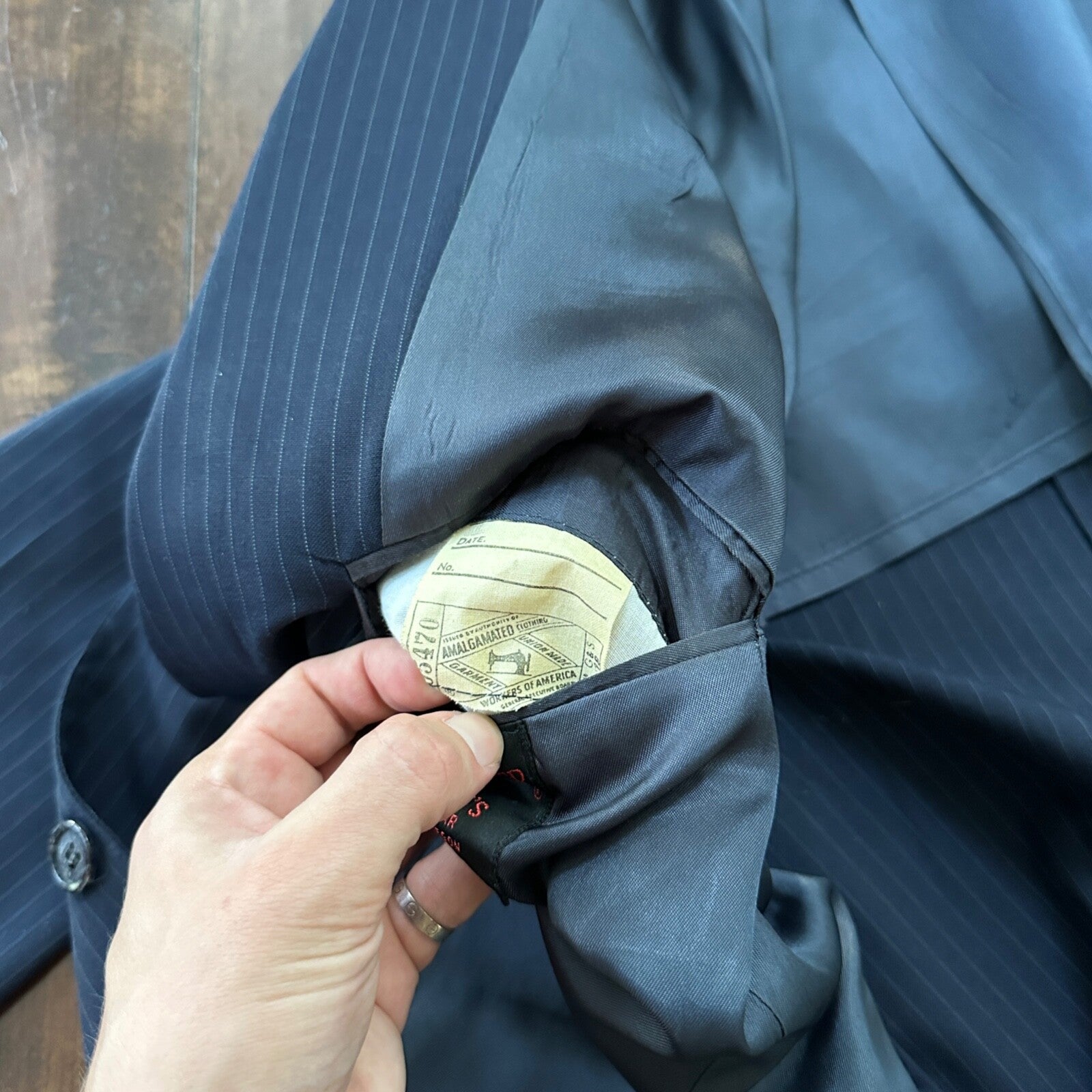 1960s Navy Blue Sport Jacket VTG Mens Suit 44 38x28 Rockabilly Pinstripe Pants