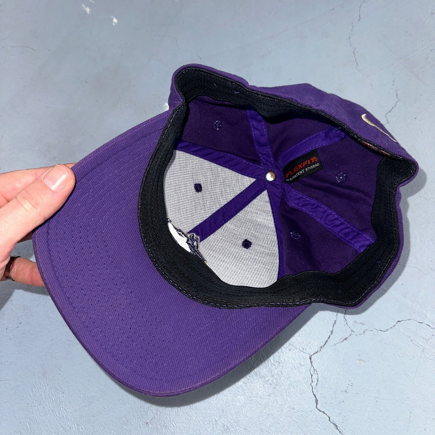Nike VTG Washington Huskies Hat Cap Flex Fit Purple NCAA Team 90s Y2K