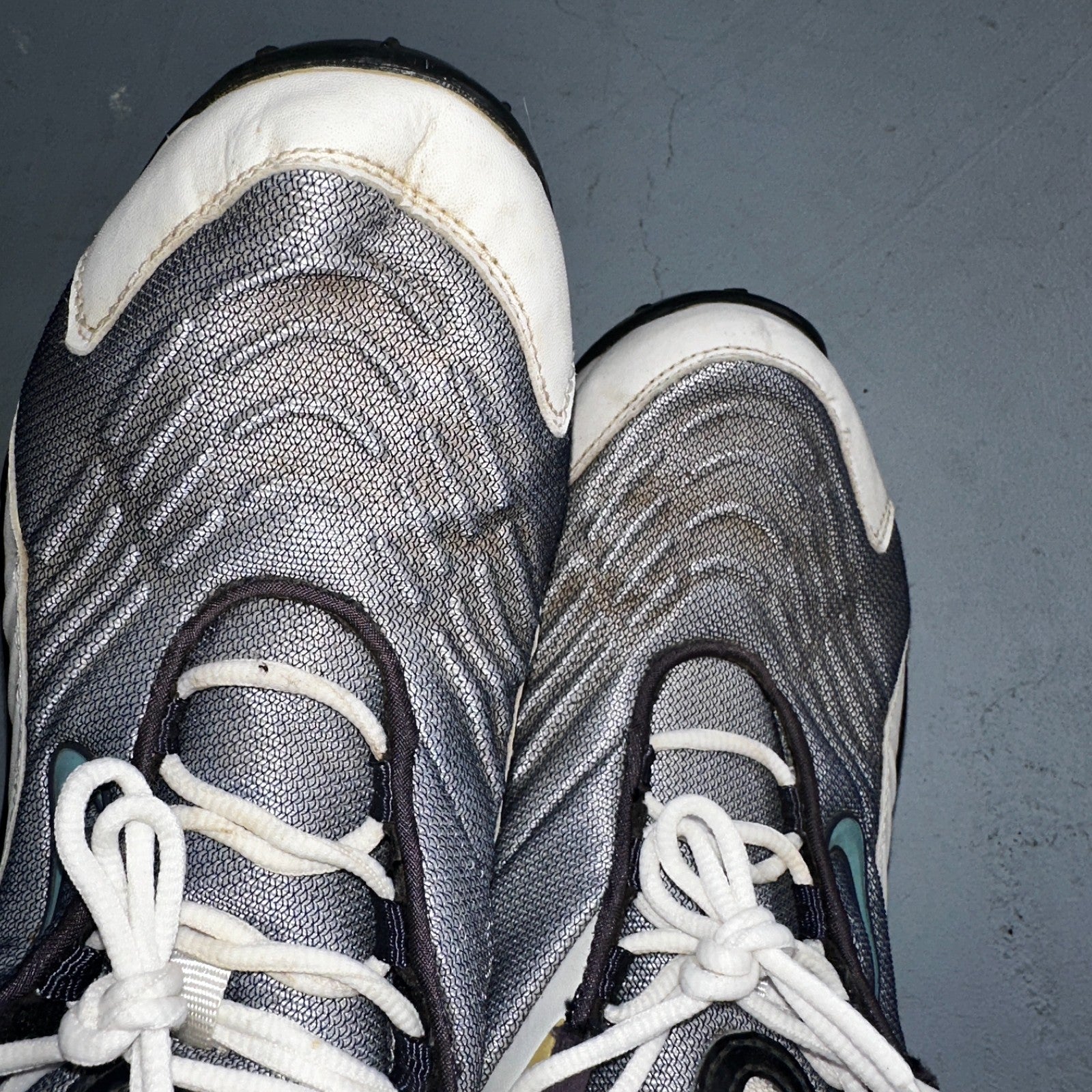 Vintage Nike Trainer Mens White Purple Size 10 USA Leather Sneaker 303901 Y2K