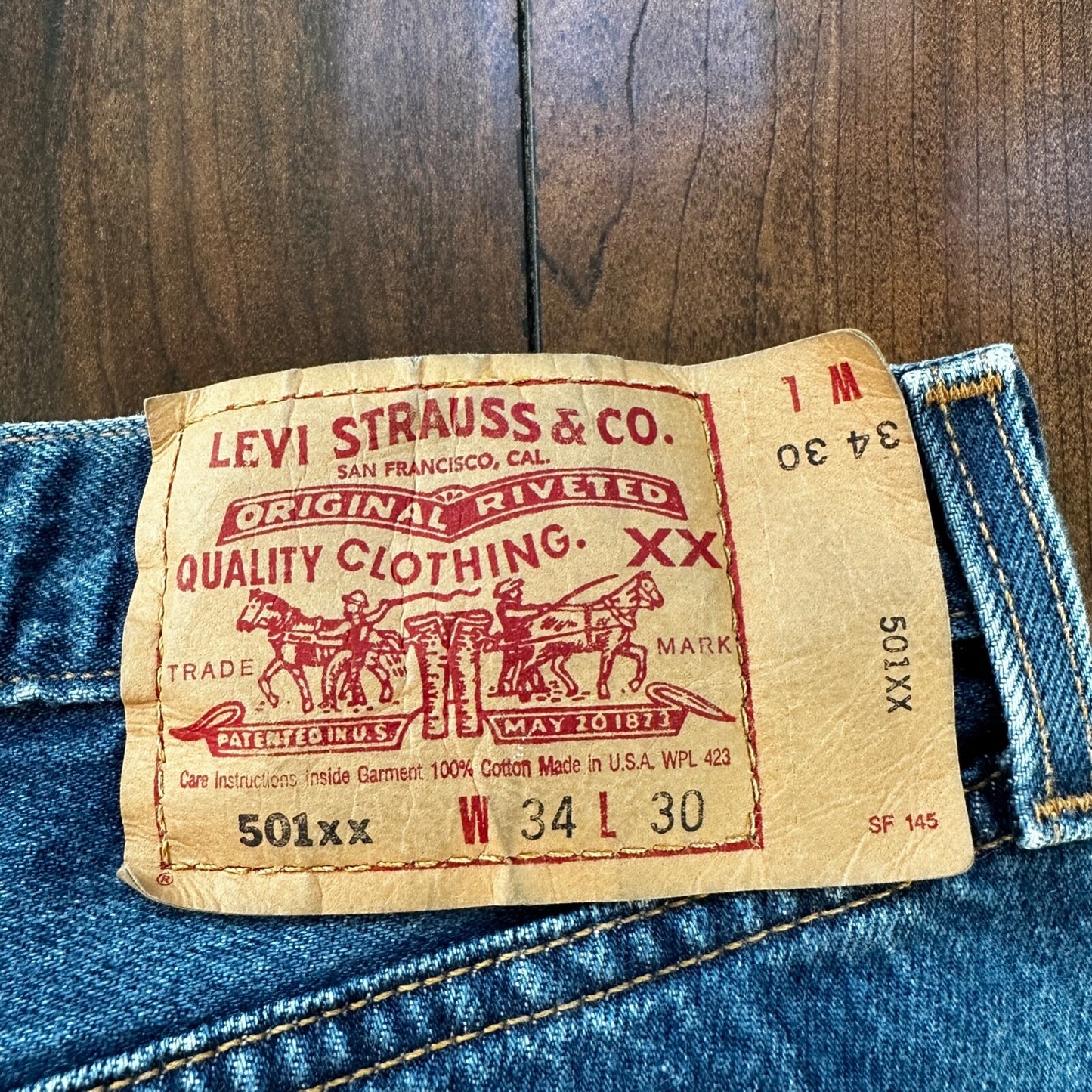 VTG Levis 501 XX Button Fly 90s USA Jeans Denim Straight Capri 34x30 Act 30x24
