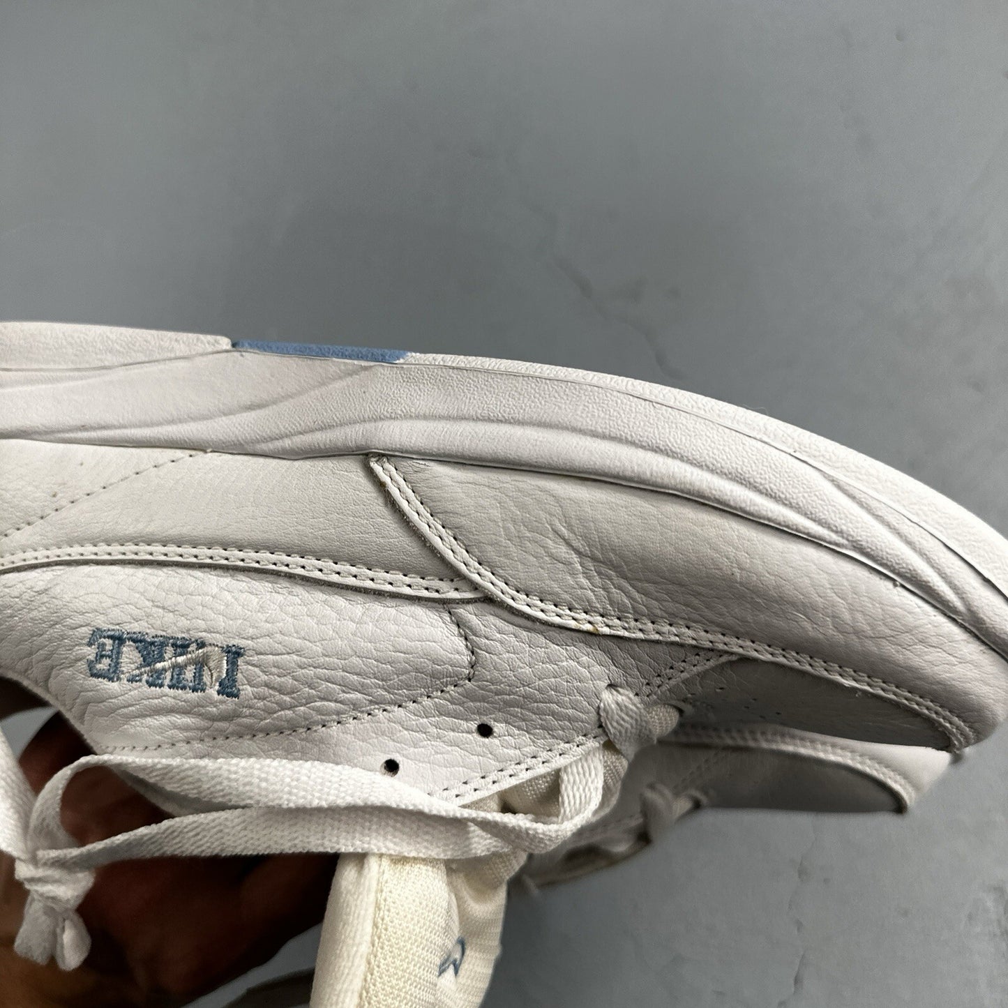 Nike 1997 Womens Air 141036-112 White Casual Shoes Sneakers Size 9 VTG 90s 2s