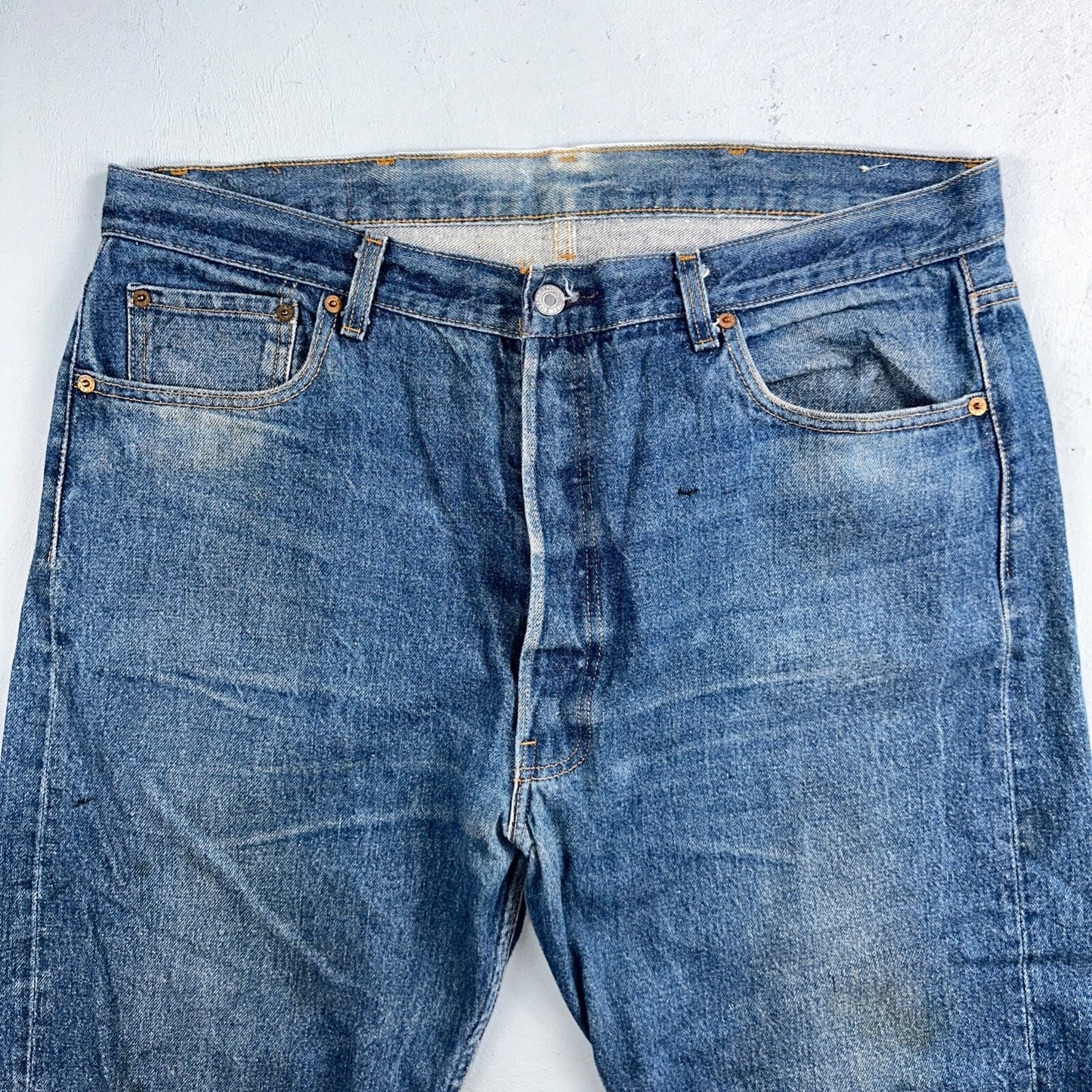 Levis 501 Vintage 80s USA XX Straight Leg Jeans Blue Light Wash 40x33 Act 38x29