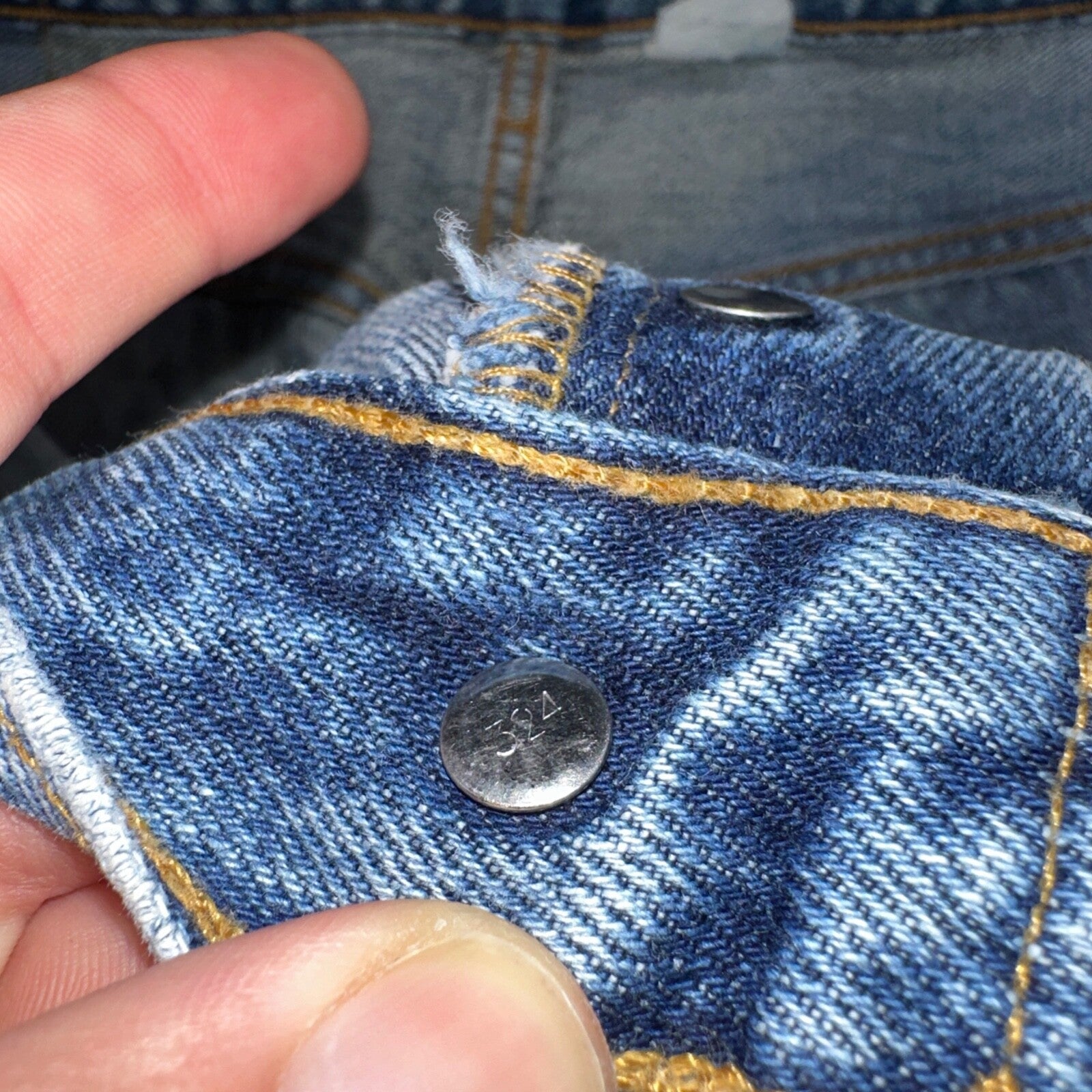 Levis 501 Vintage Y2K XX Straight Leg Jeans Blue 2003 Med Wash 34x32 Act 33x30