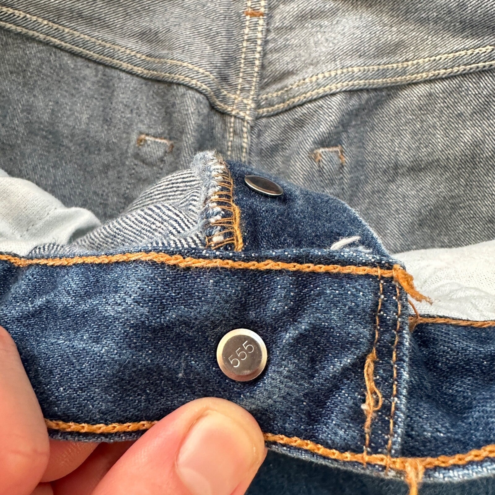 VTG Levis 501 XX Button Fly 90s USA Jeans Denim Straight Capri 34x30 Act 31x26