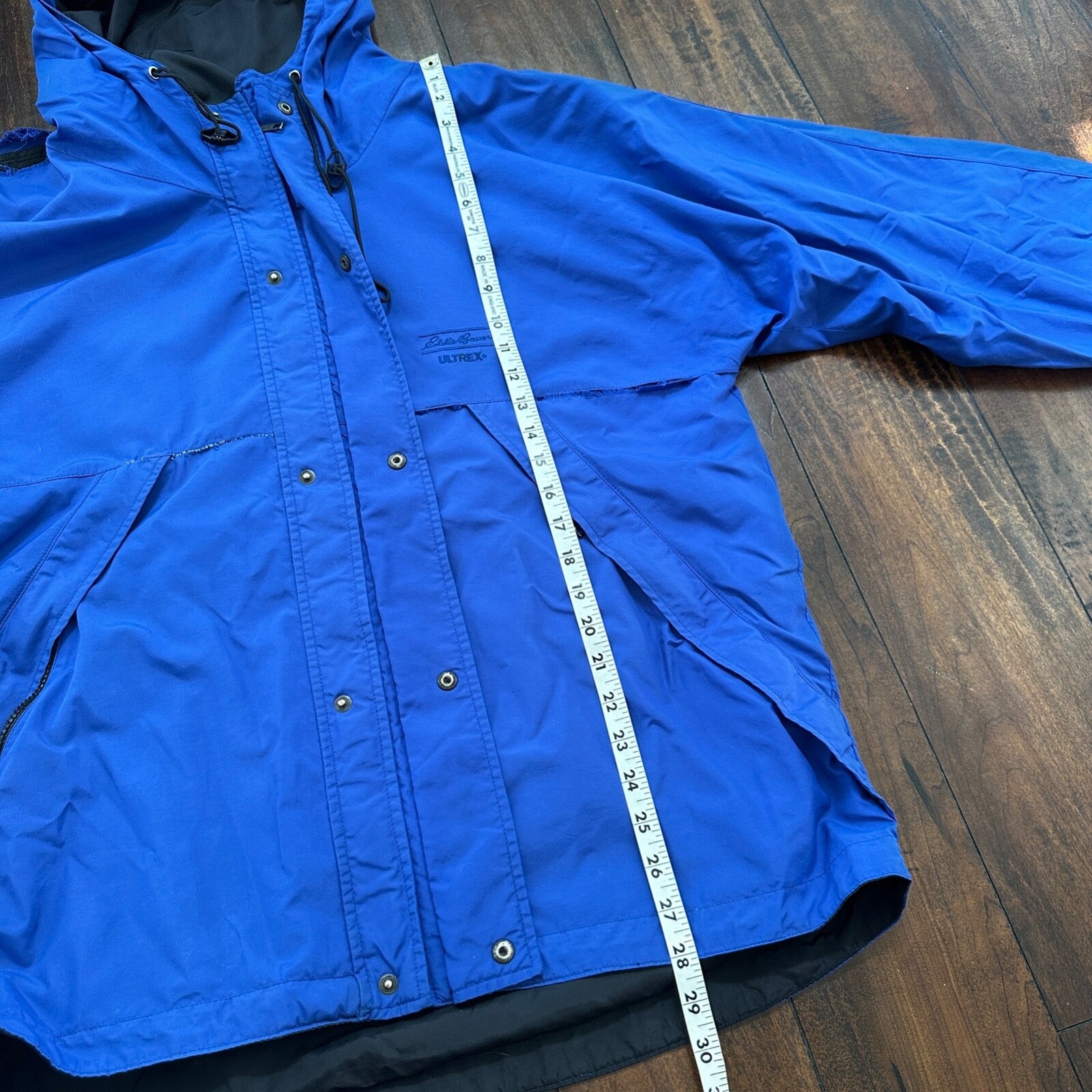 Eddie Bauer Windbreaker Jacket Mens M Blue Vintage Full Zip Ultrex Hooded RIPPED