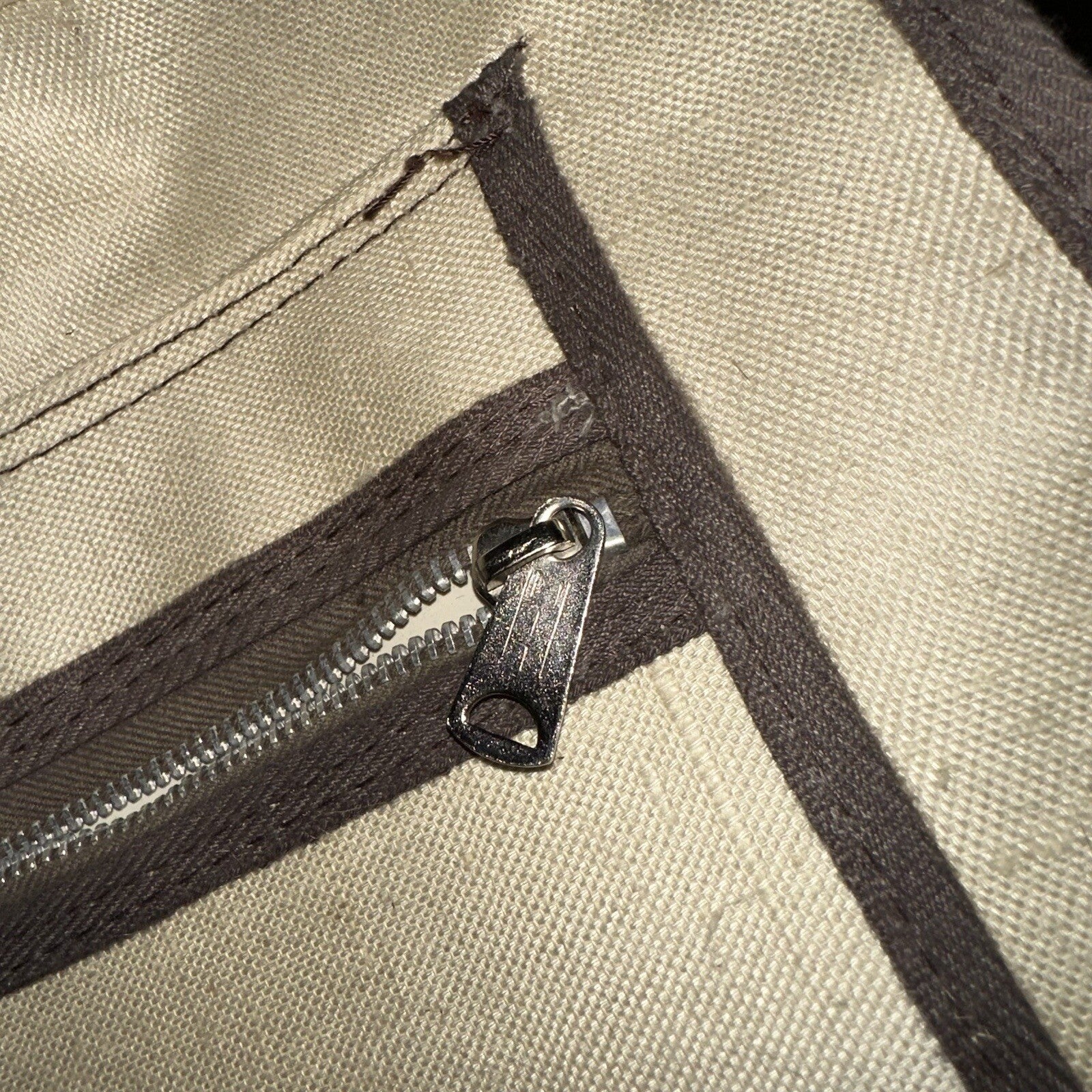 Vintage Skyway Travel Bag With Wheels Carry-on Luggage 70s 1970s LV Flight DTR