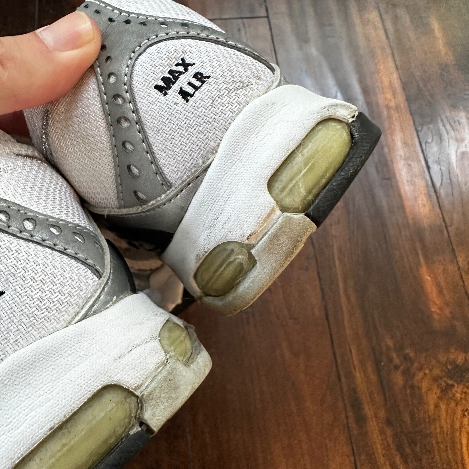 VTG Nike Air Max Womens Athletic Shoes 308677 101 Silver Black White 9.5 Y2K