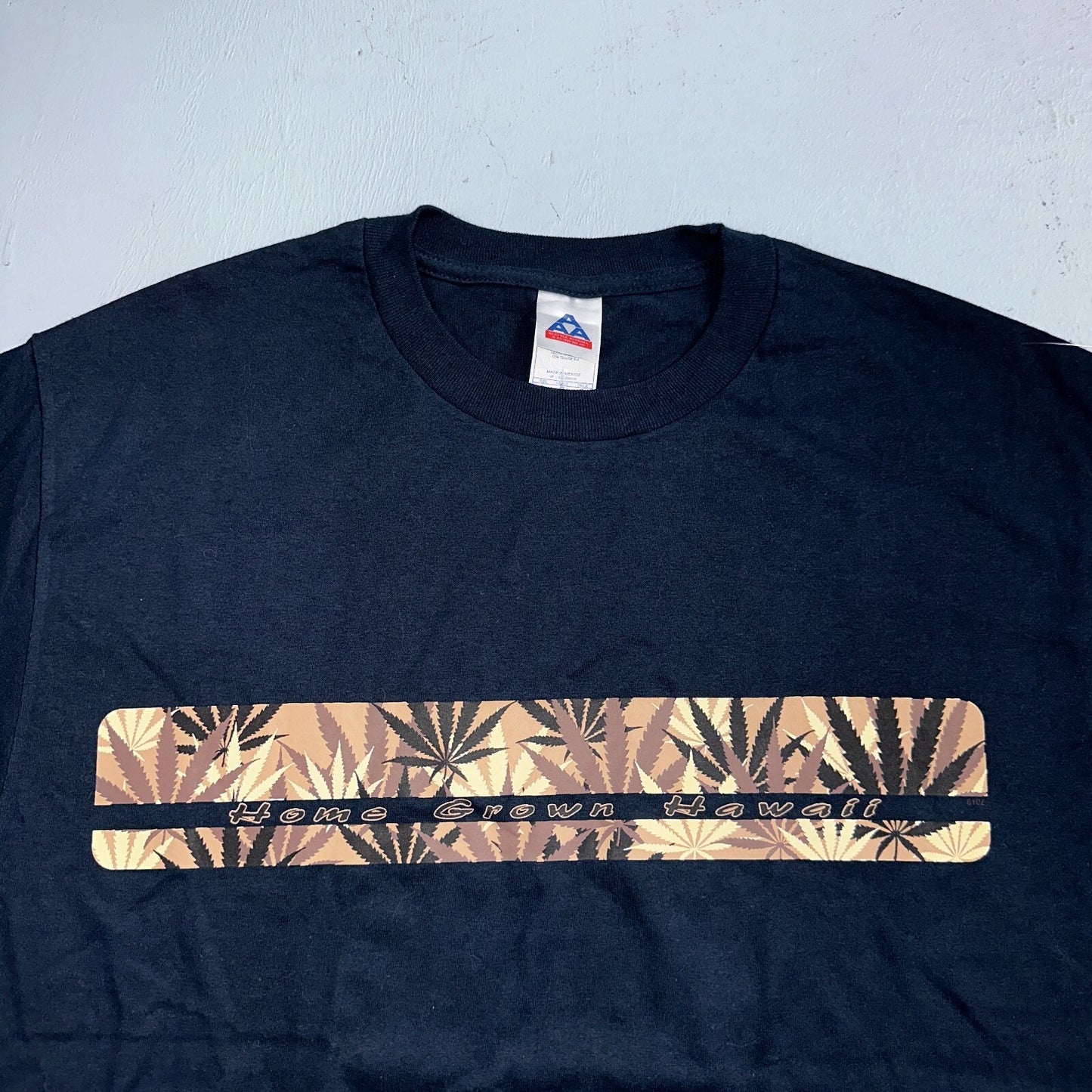 Hawaii Home Grown Pot VTG T Shirt Y2K Travel USA Stoner Smoker Chill Ragge Music