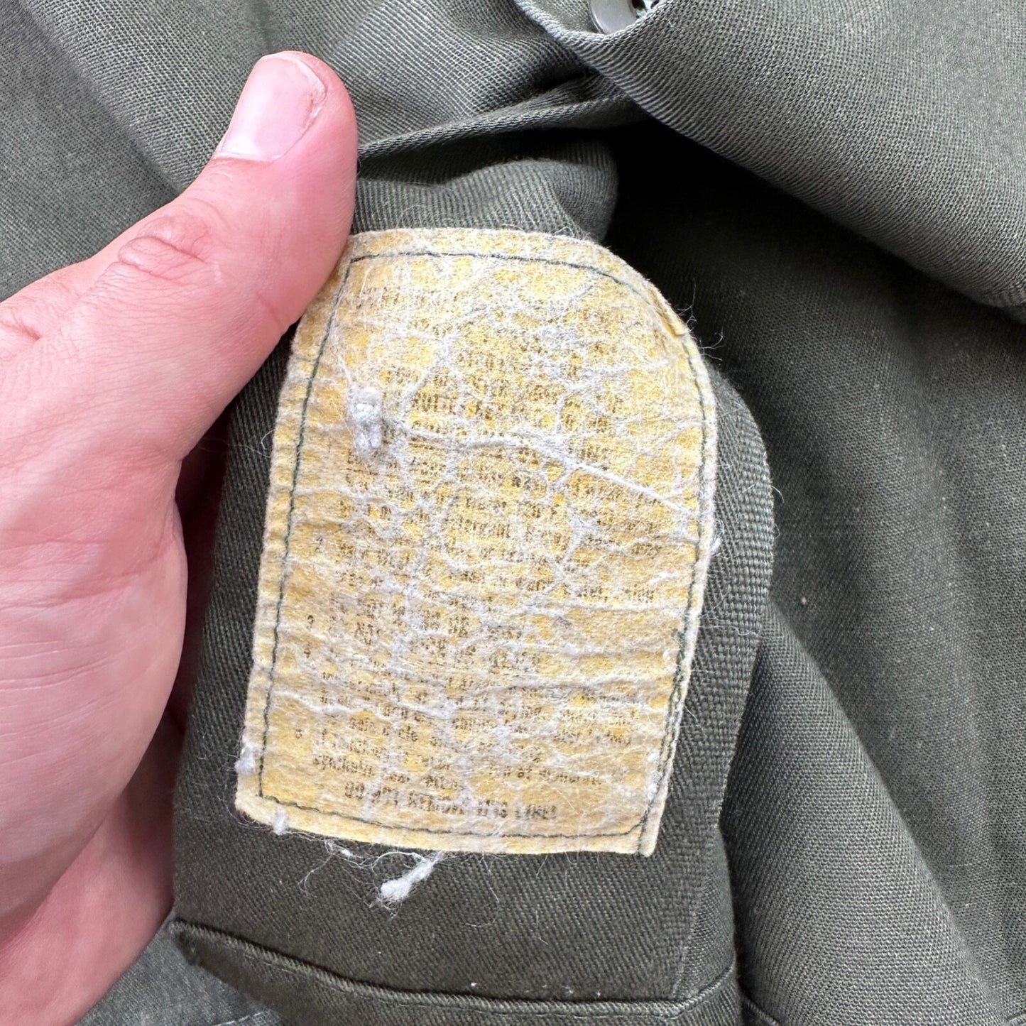 VTG US Military Shirt Mens 15.5 Green OG 507 Utility Patches Jacket 1980 USAF