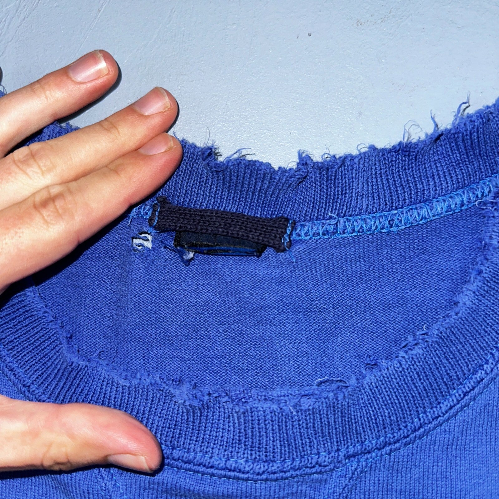 1970s VTG Blue Single V Sport Blank Sweatshirt USA Crewneck Basic 70s Jumper