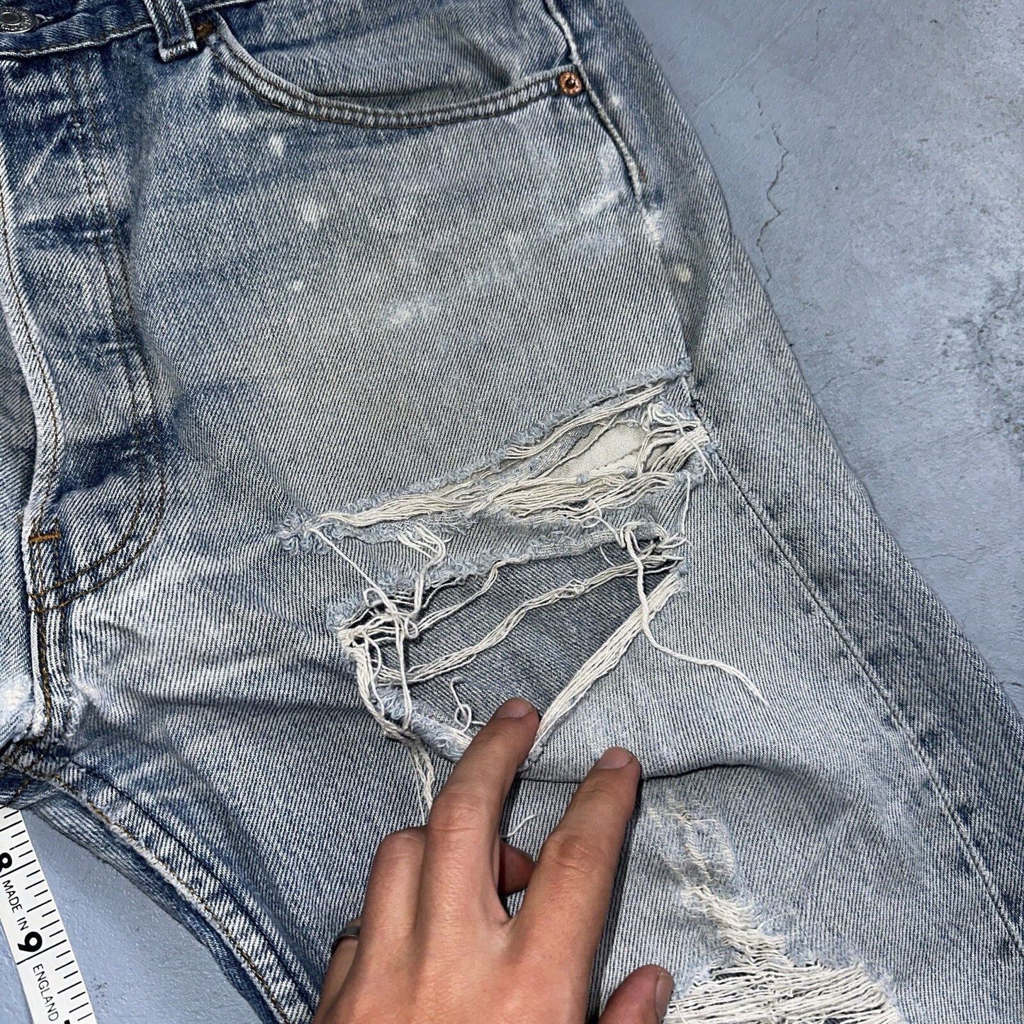 Levis 501 Vintage 90s USA XX Straight Leg Jeans 35x33 Light Wash Act 32x29