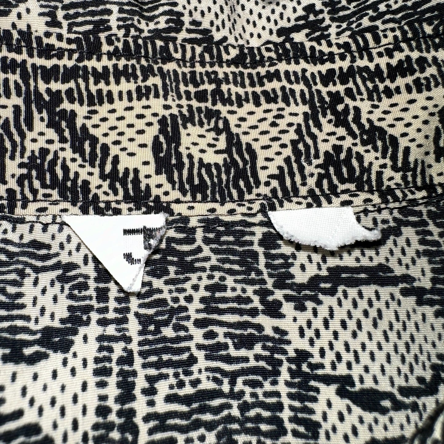 Hawaiian Regular Fit Shirt Men L Gray Geometric Tribal Button Up 80s VTG