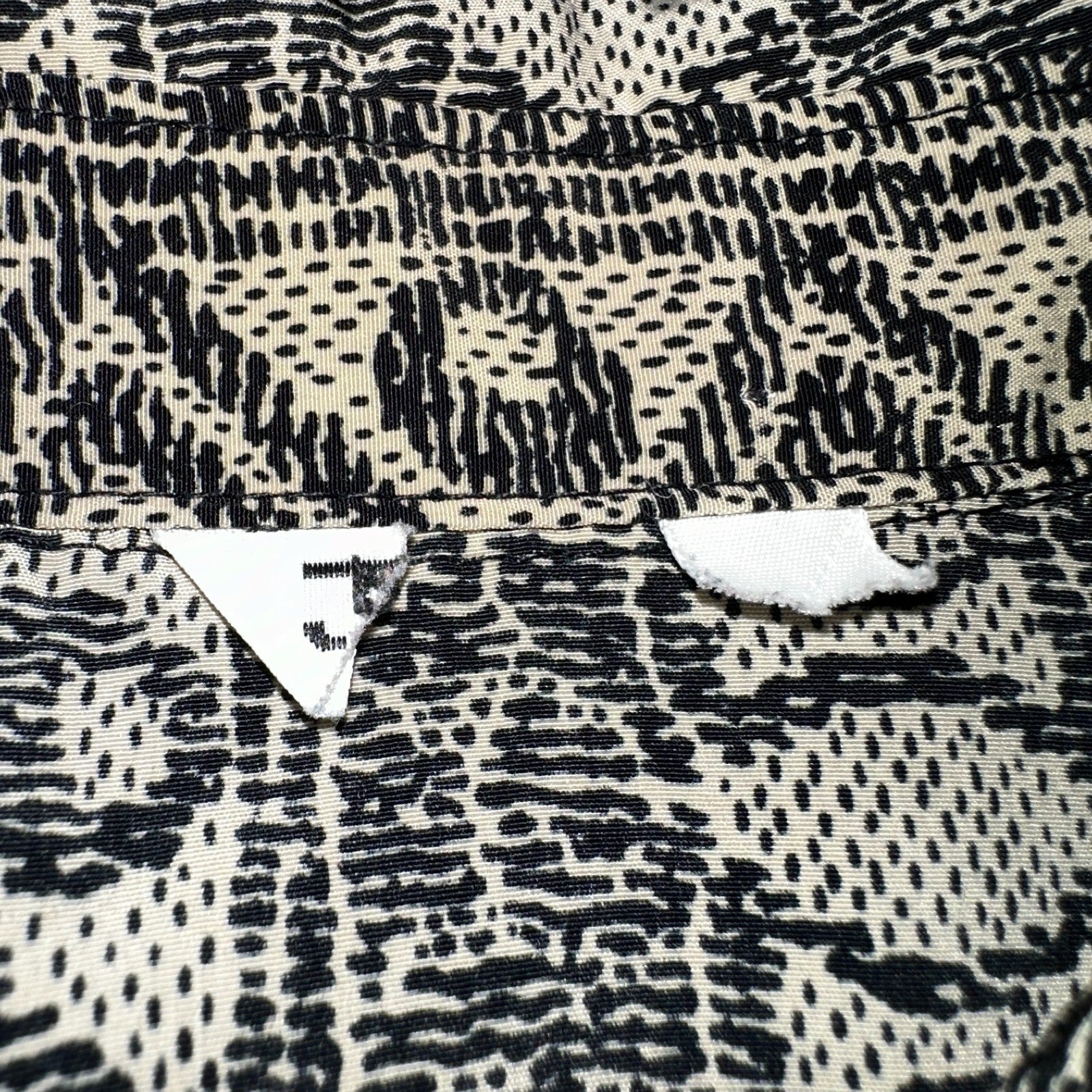 Hawaiian Regular Fit Shirt Men L Gray Geometric Tribal Button Up 80s VTG