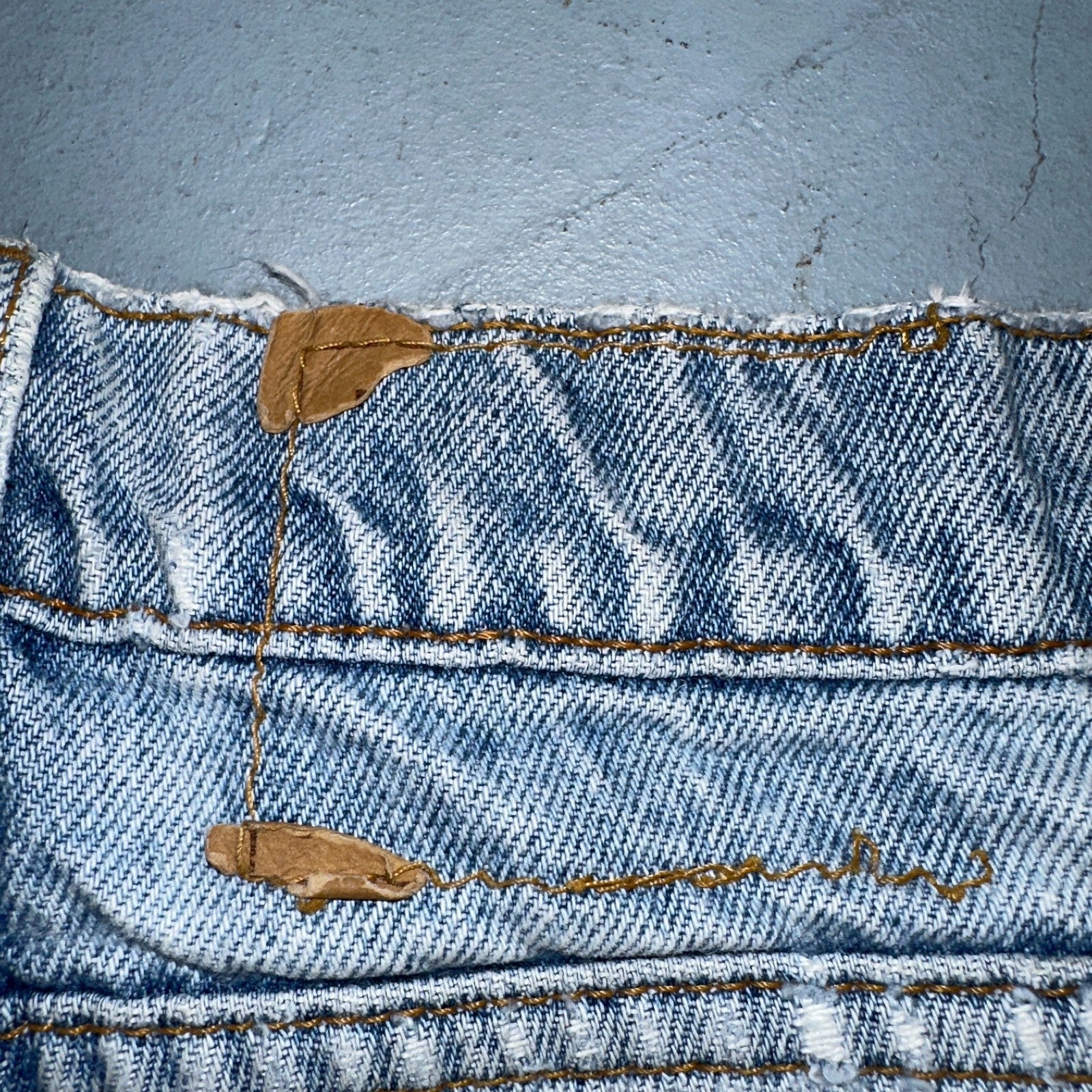 Levis 550 Vintage 90s USA Orange Tab Relaxed Blue Ligh Wash Jeans 36x32 Ac 33x30