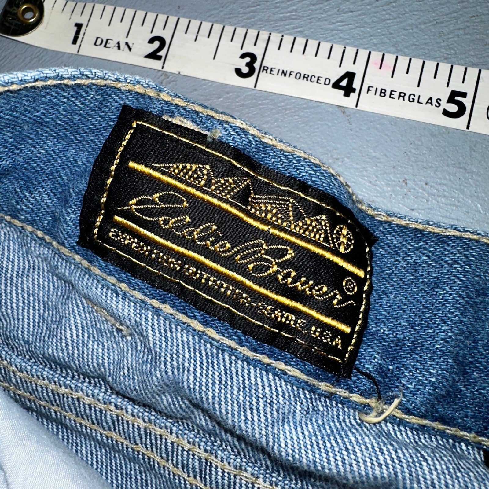 Vintage 90s Eddie Bauer Medium Wash Relaxed Fit Denim Jeans Womens 16 29x34