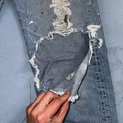 Levis 501 Vintage 80s USA XX Straight Leg Jeans Blue Thrashed 33x38 Act 31x33