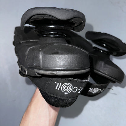 Z-Coil Sidewinder Strappy Sandals Black Shoes Women Size 11 Pain Releif Footwear