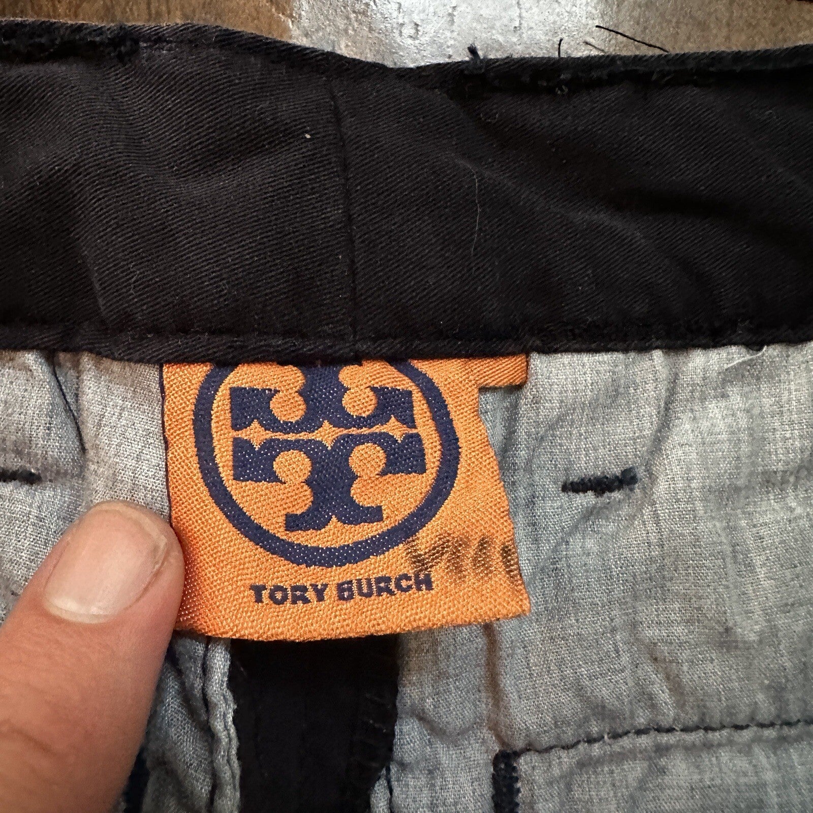 Tory Burch Women's Boyfriend Bermuda Chino Shorts Gold Button Navy Blue Size 29