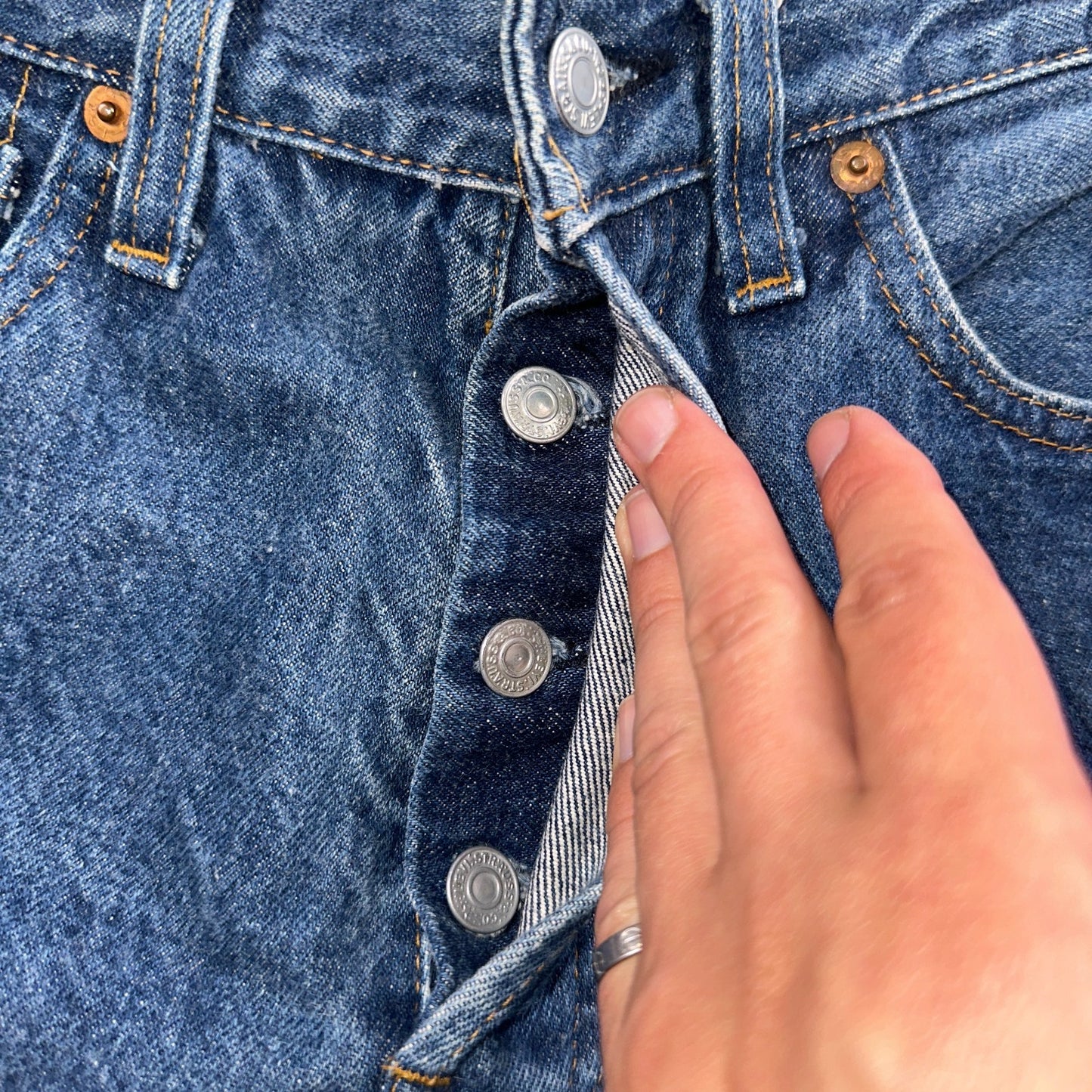 Levis 501 Vintage 80s Redline Selvedge USA XX Jeans Med Wash 29x29 Act 26x25