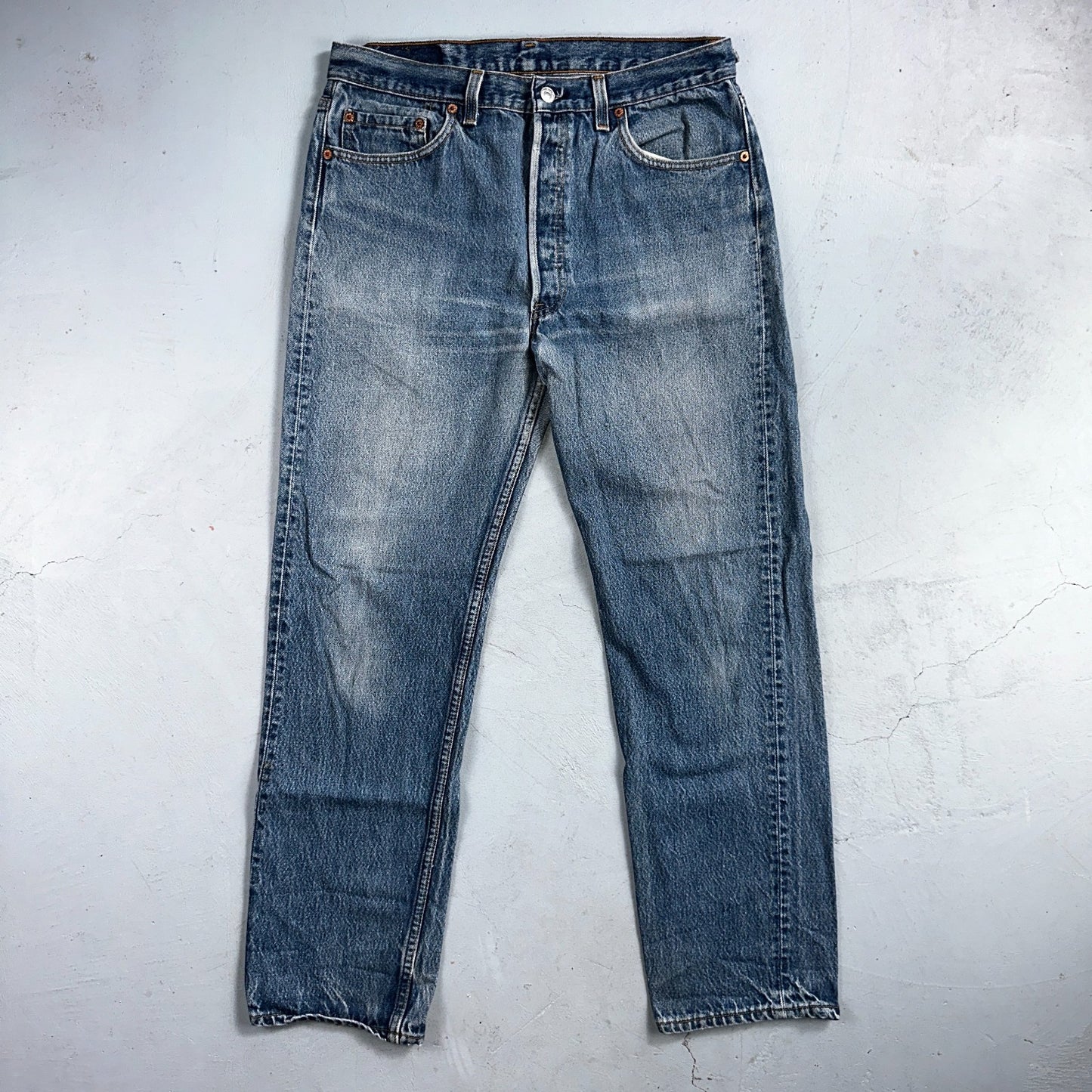 Levis 501 Vintage 90s USA XX Straight Leg Jeans Blue Light Wash 35x33 Act 32x30