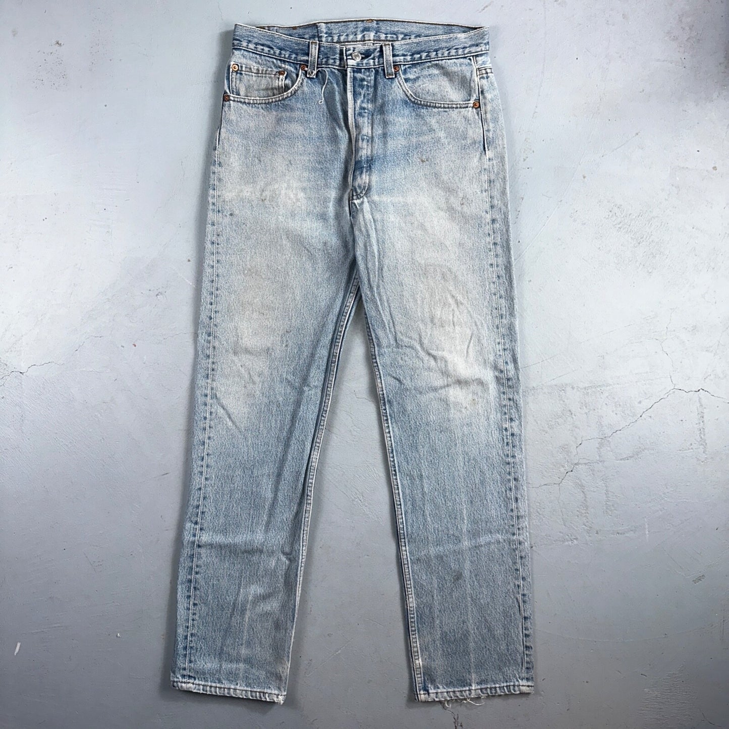 Levis 501 Vintage 90s USA XX Straight Leg Jeans Blue Light Wash 34x36 Act 32x32