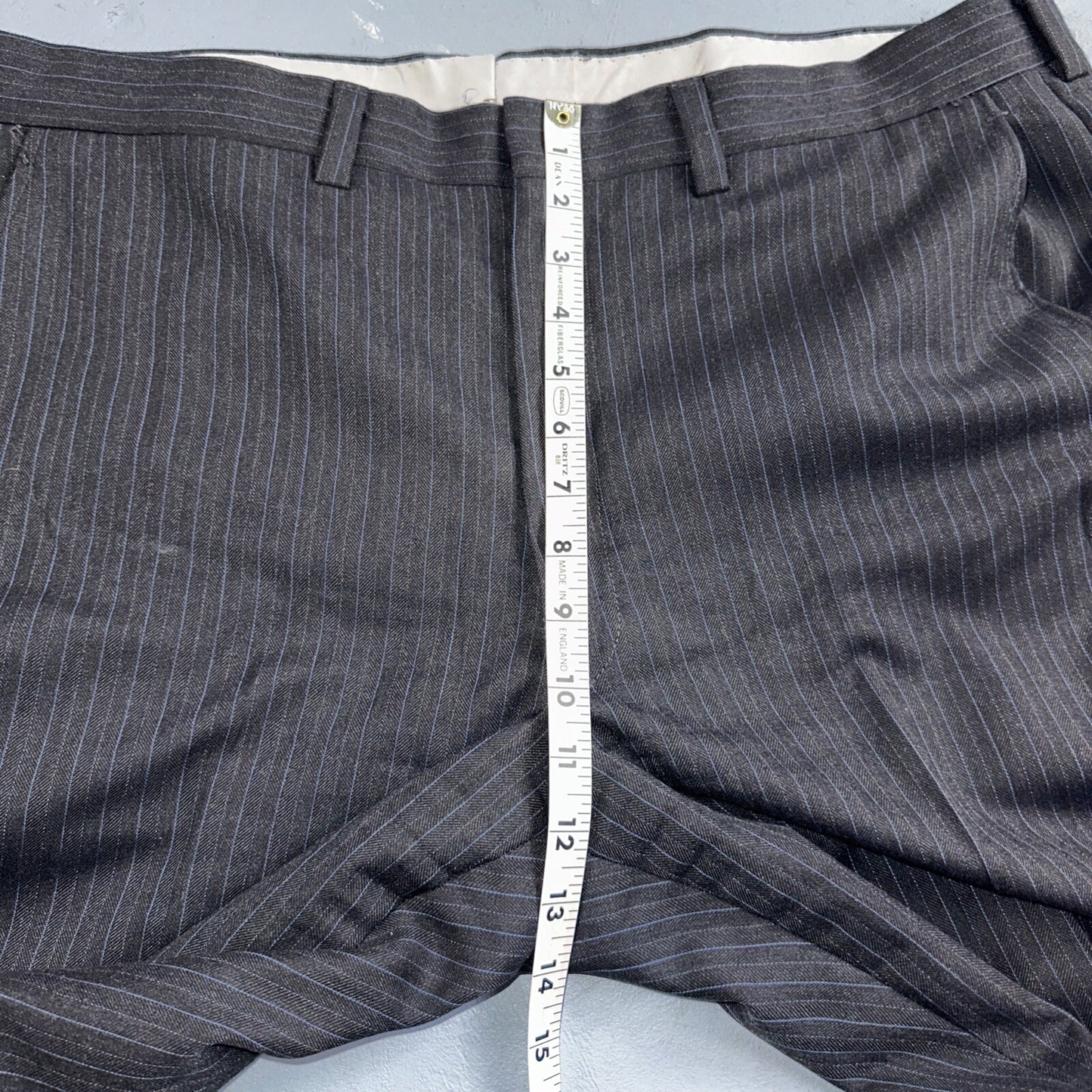 VTG Botany 500 Couture 42 USA MADE 2Pc Black/Gray Pinstriped Wool Suit