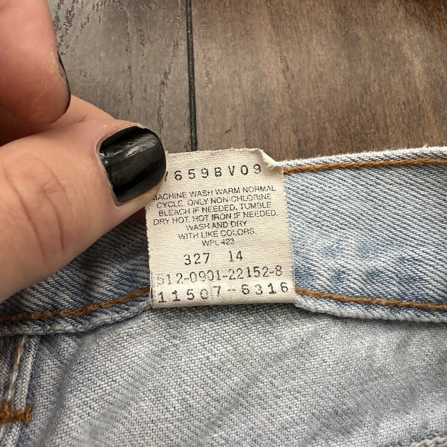 Vtg Levis 507 Superlow Slim Light Blue Jeans Womens Tag 5 X Capri 27x21 USA 90s