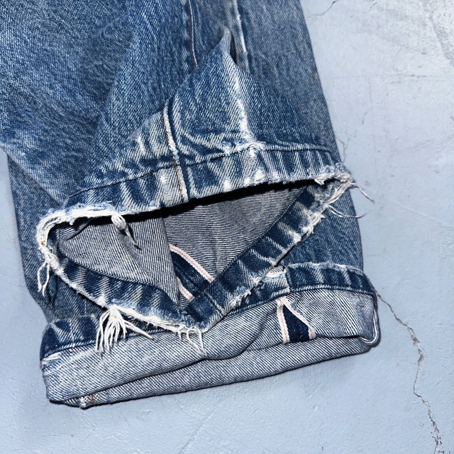 Levis 501 Vintage 80s Redline Selvedge USA XX Jeans Light Wash 32x33 Act 28x28