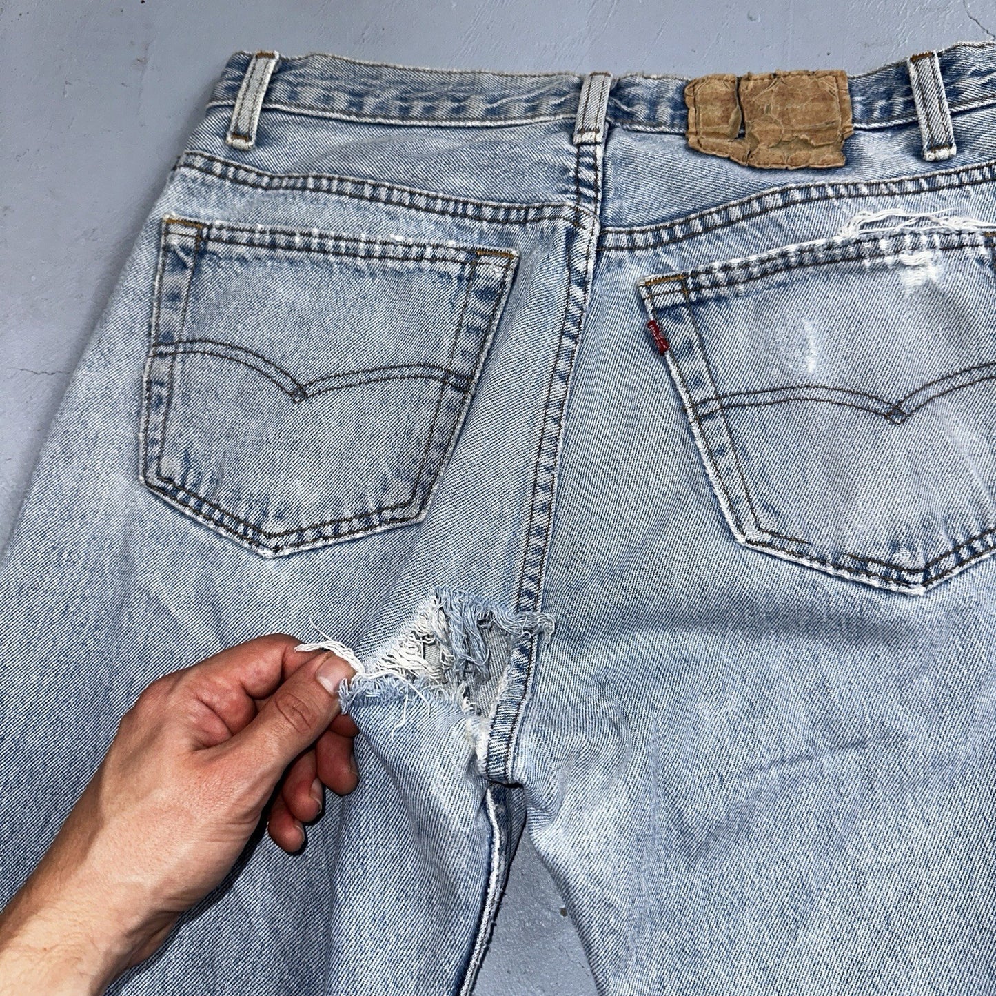 Levis 501 Vintage 90s Straight Leg Jeans 32x30 80s Light Wash Act 28x30 Thrashed