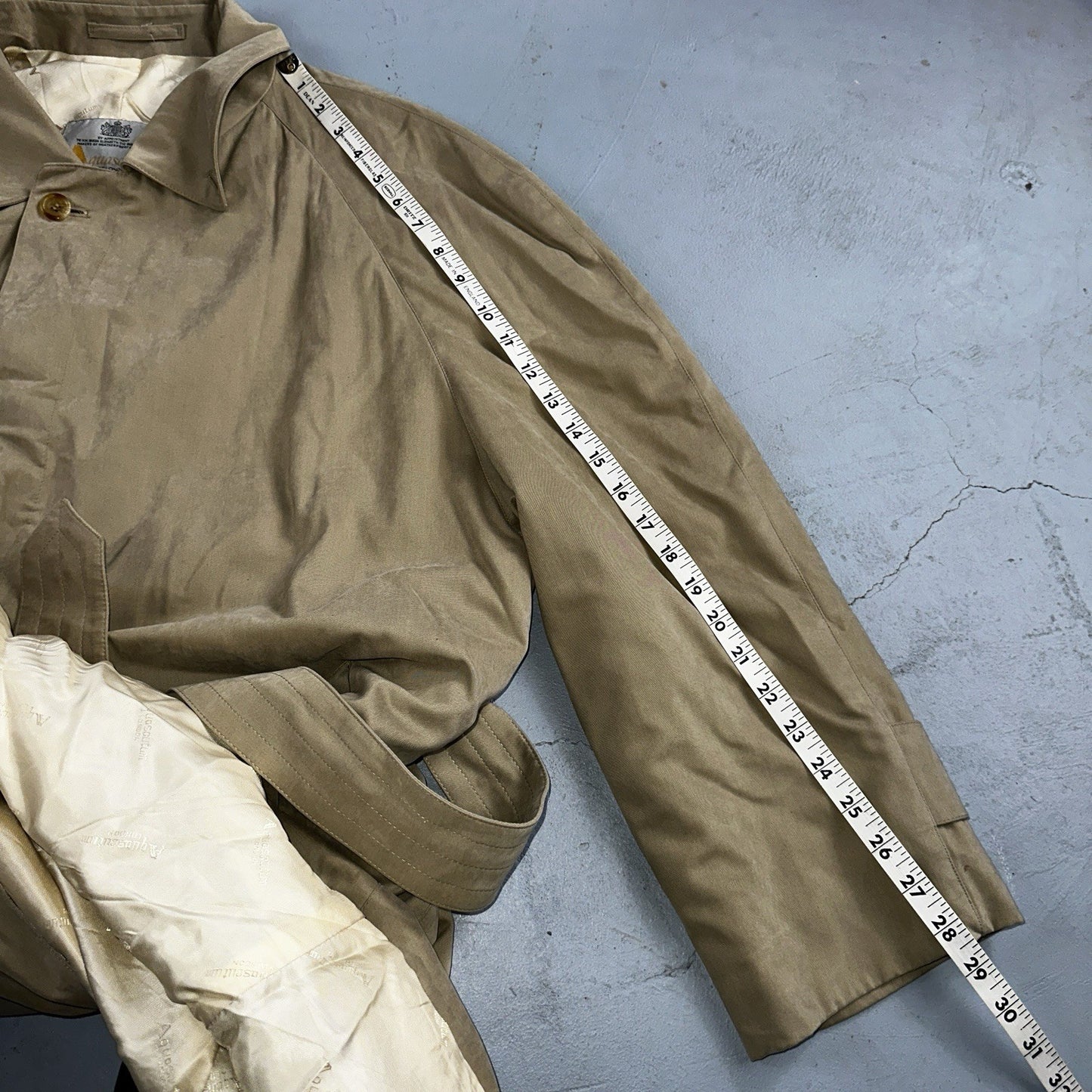 AQUASCUTUM Men's Long Button Up Beige Trench Coat UK 42 Pre-Loved Classic Belted